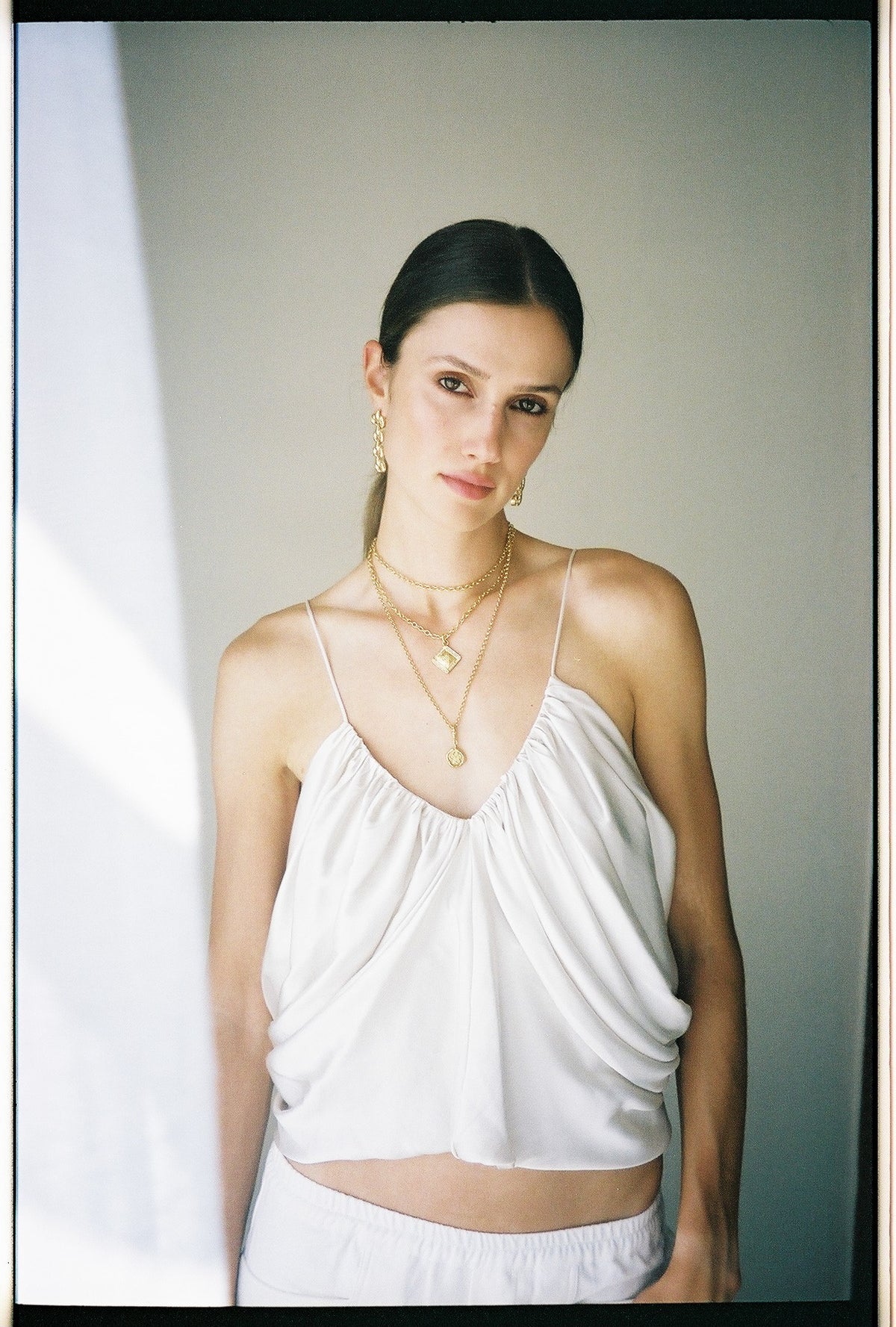Silent Compass Necklace - Gold
