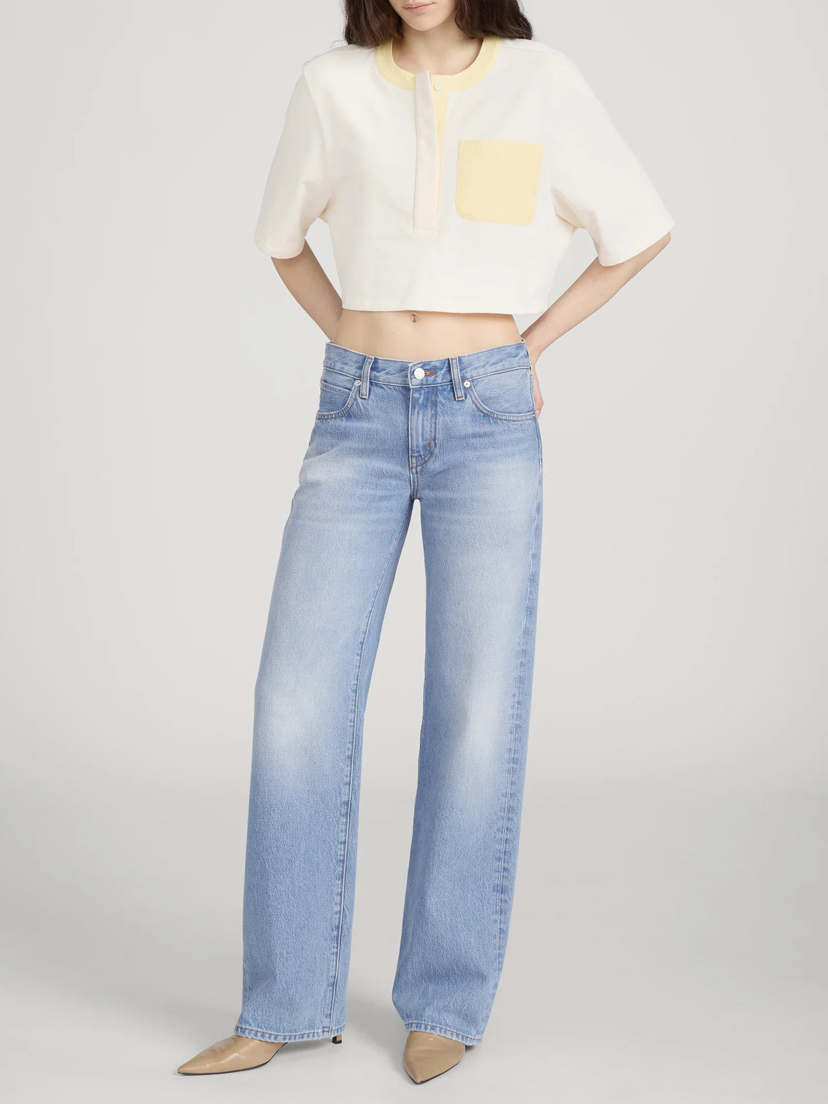 FRAME The Saturday relaxed low-rise straight-leg jeans in static wash denim.