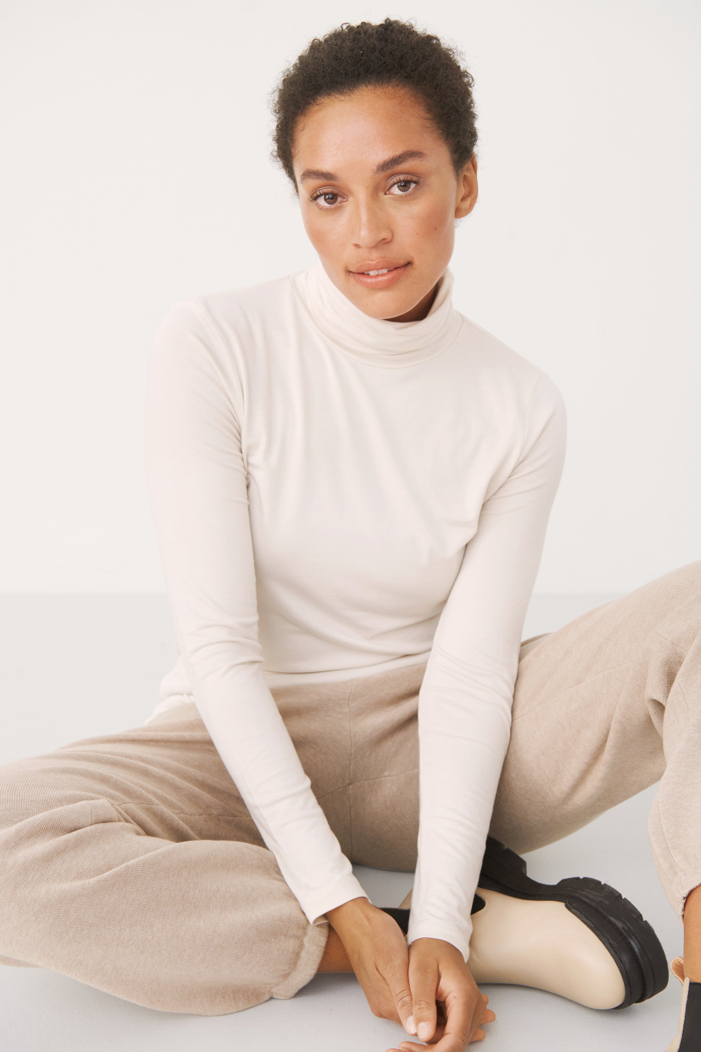 Efinas T-Shirt - Whitecap Gray