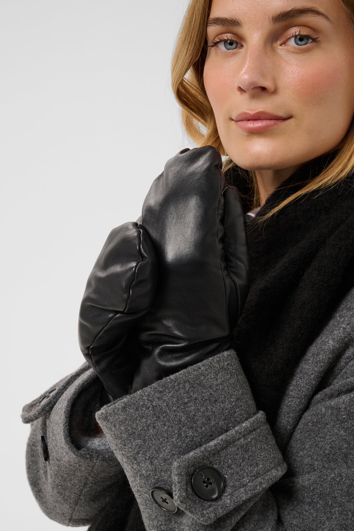 Fiori Glove - Black