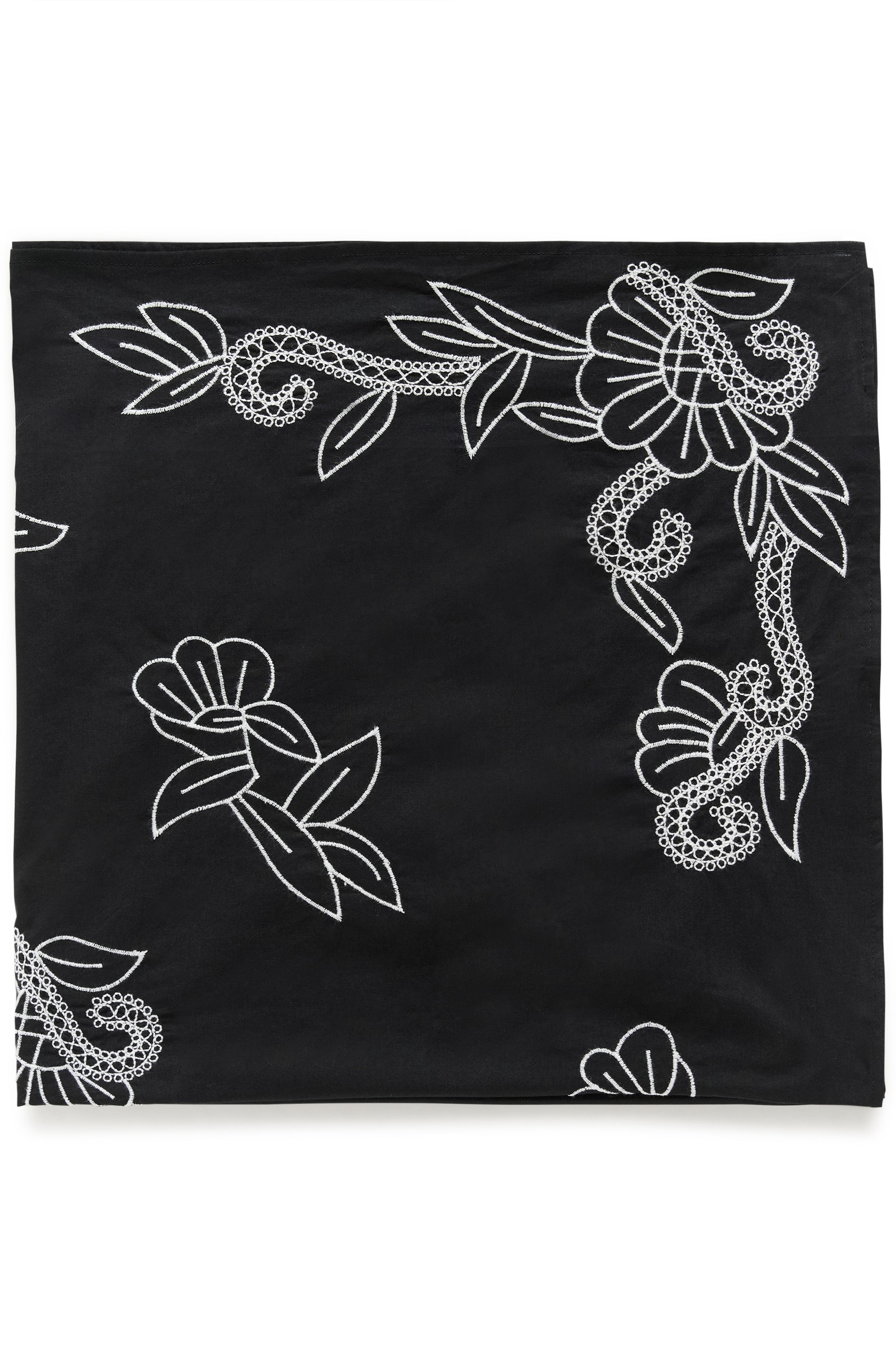 Phias Scarf - Black and Eggnog
