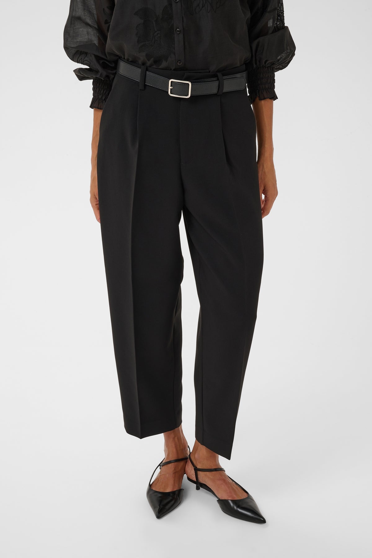 Part Two DomenicPW tailored wide-leg trousers in chocolate brown featuring front press creases and side pockets.