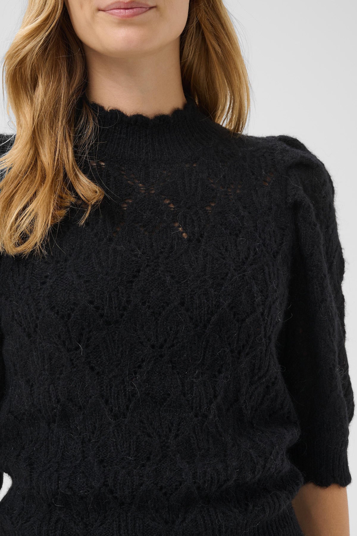 Dorthie Pullover - Black