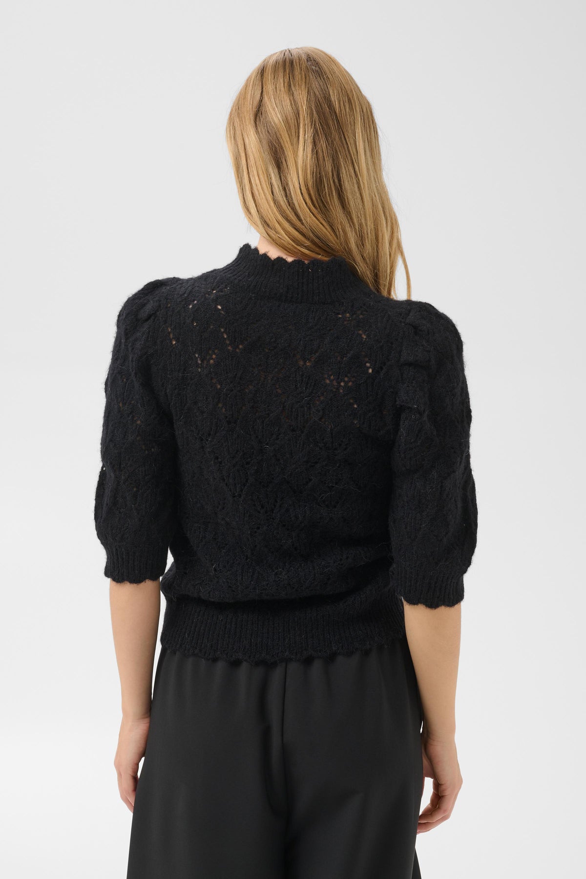 Dorthie Pullover - Black