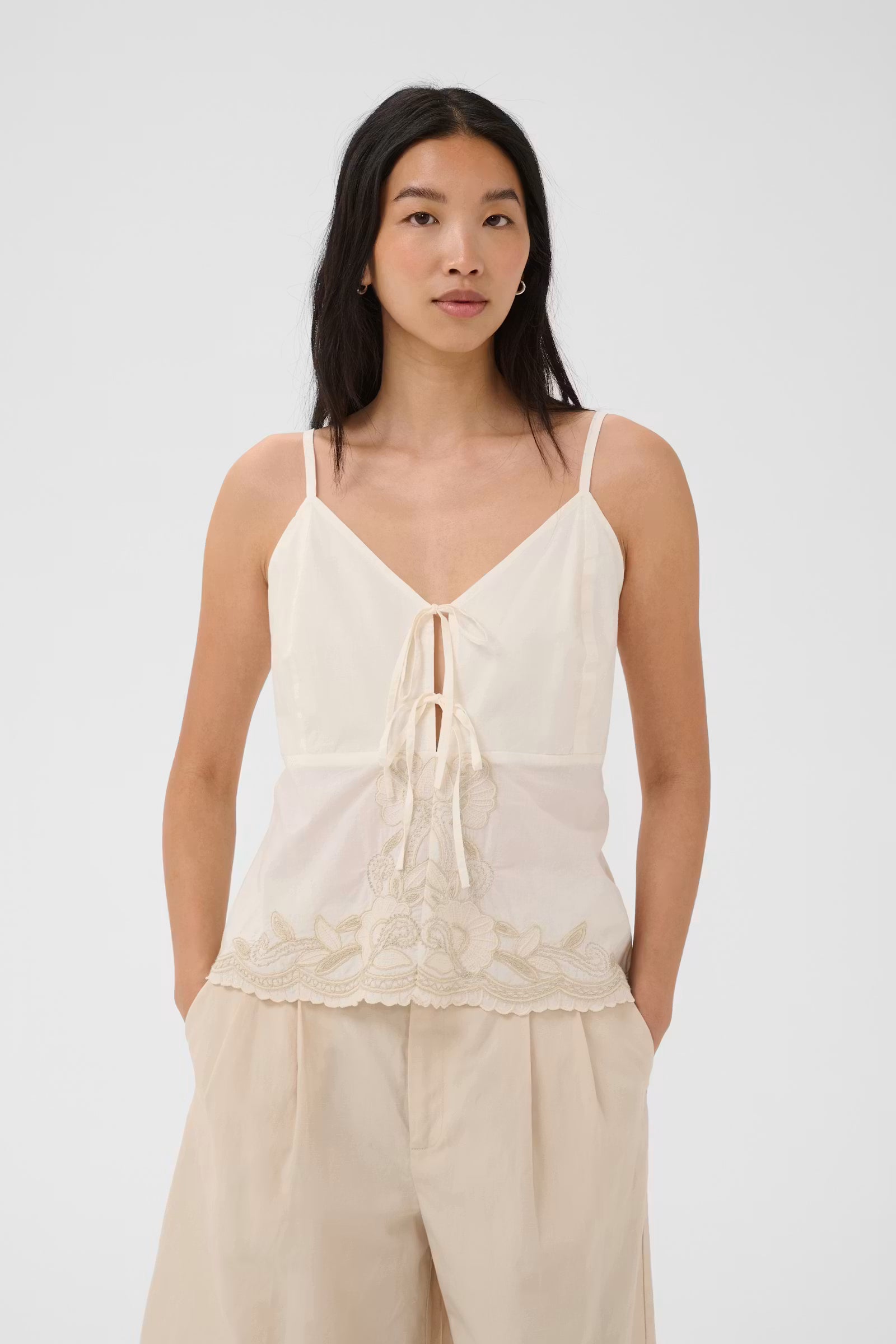 Bellisia Top - Whisper White