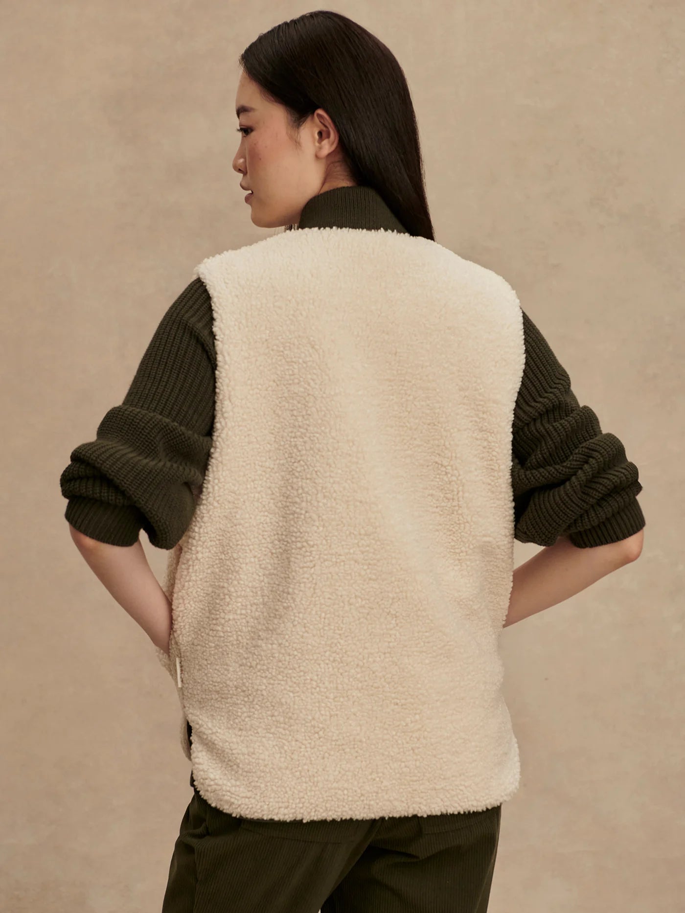 Audrea Reversible Gilet - Sandshell/ Forest Night