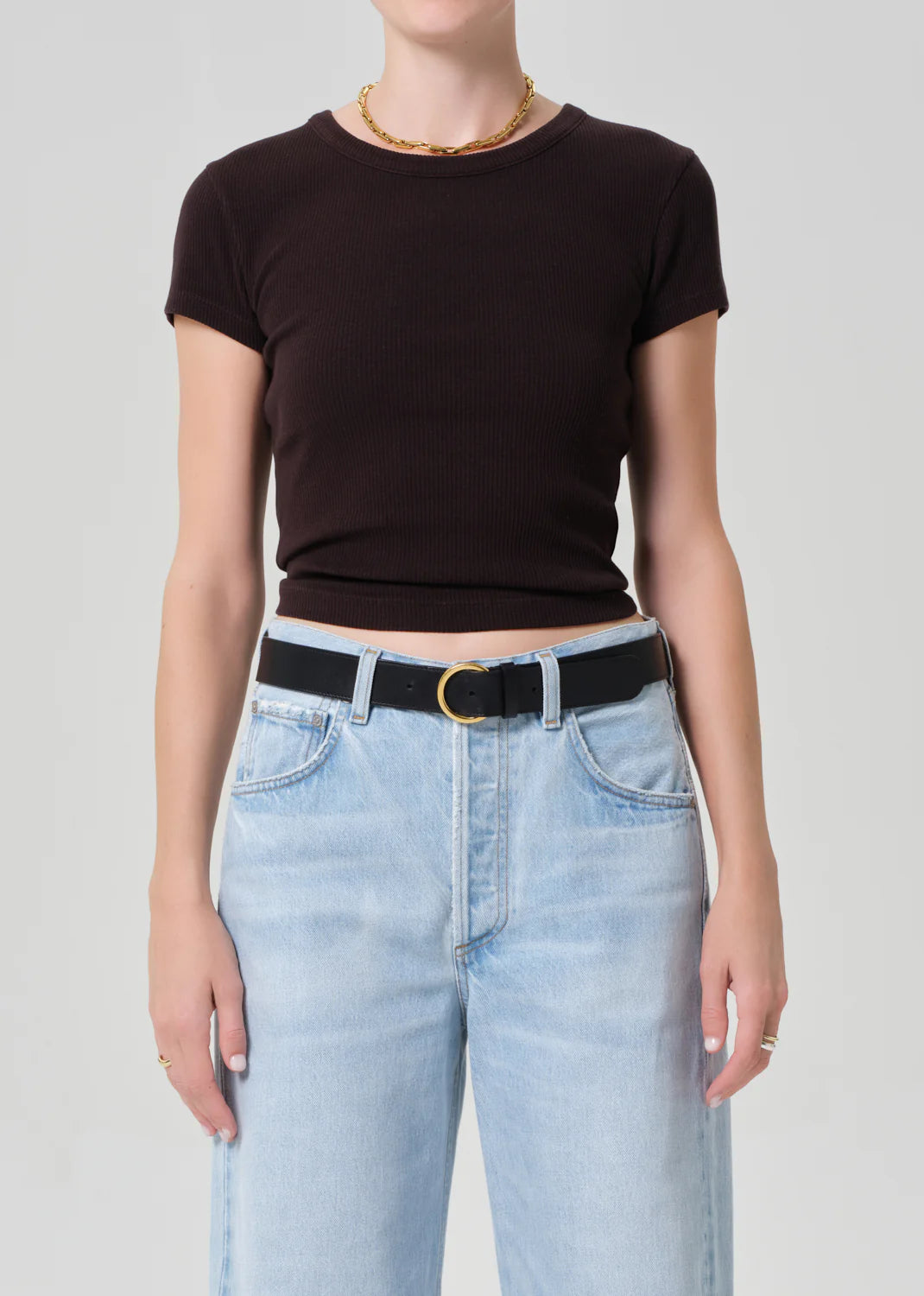 Front view of woman wearing Citizens of Humanity Nello Tee in Chocolate Brown ribbed cotton