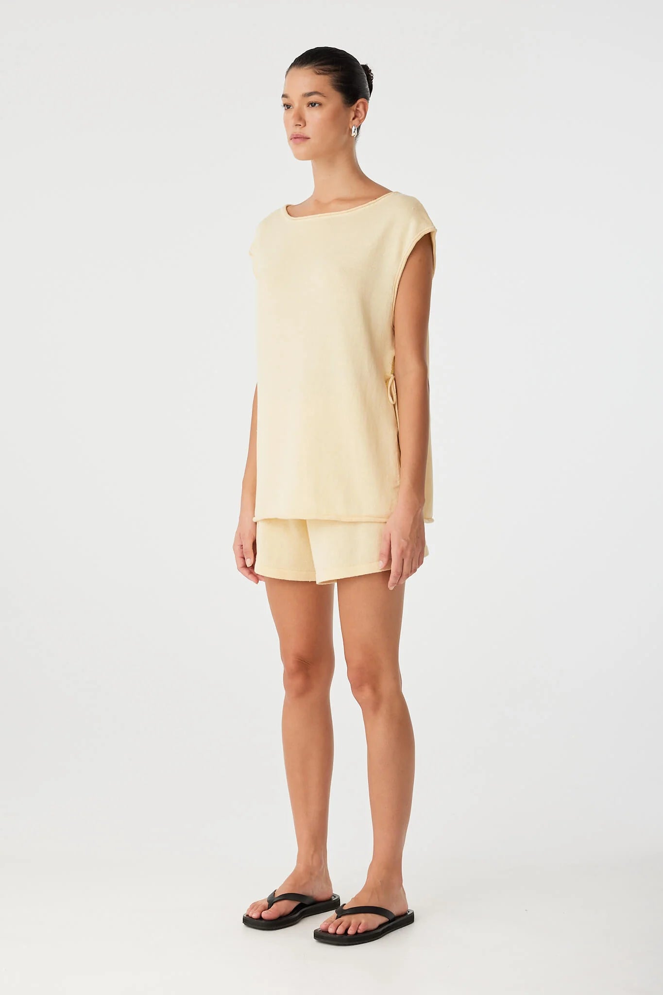 Poppy Short - Butter