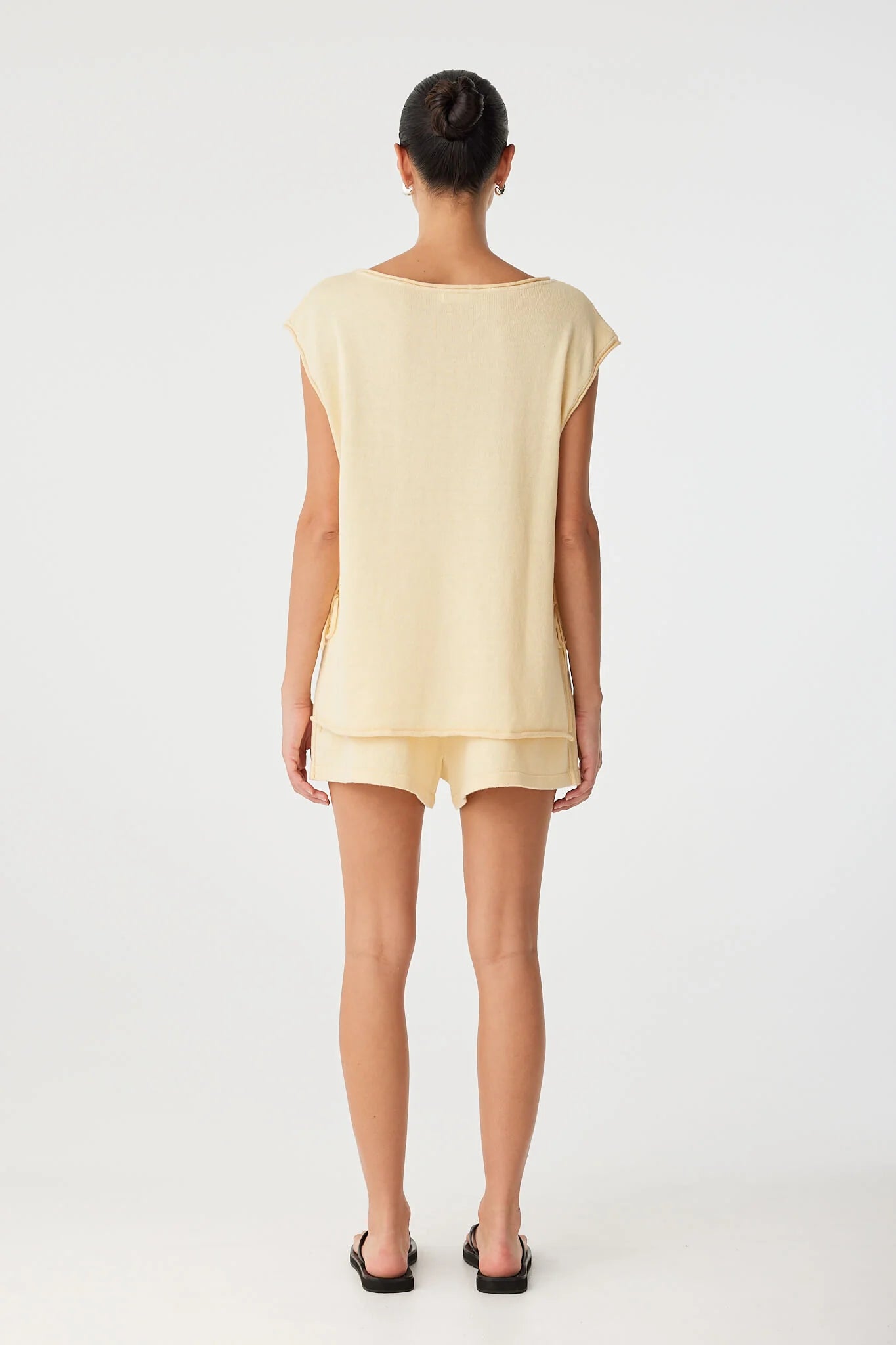 Poppy Short - Butter