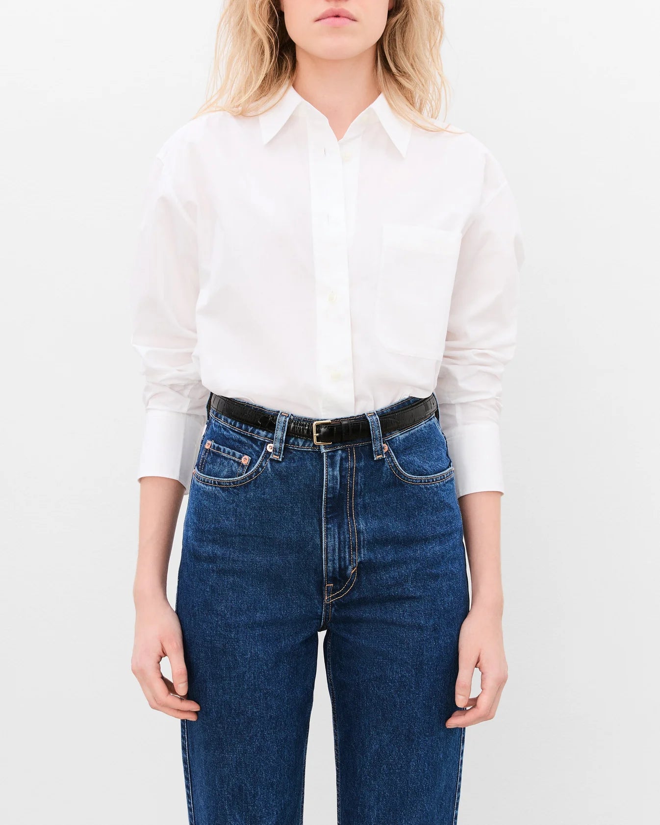 Flattered Barbara Belt in Black Croco leather with gold buckle