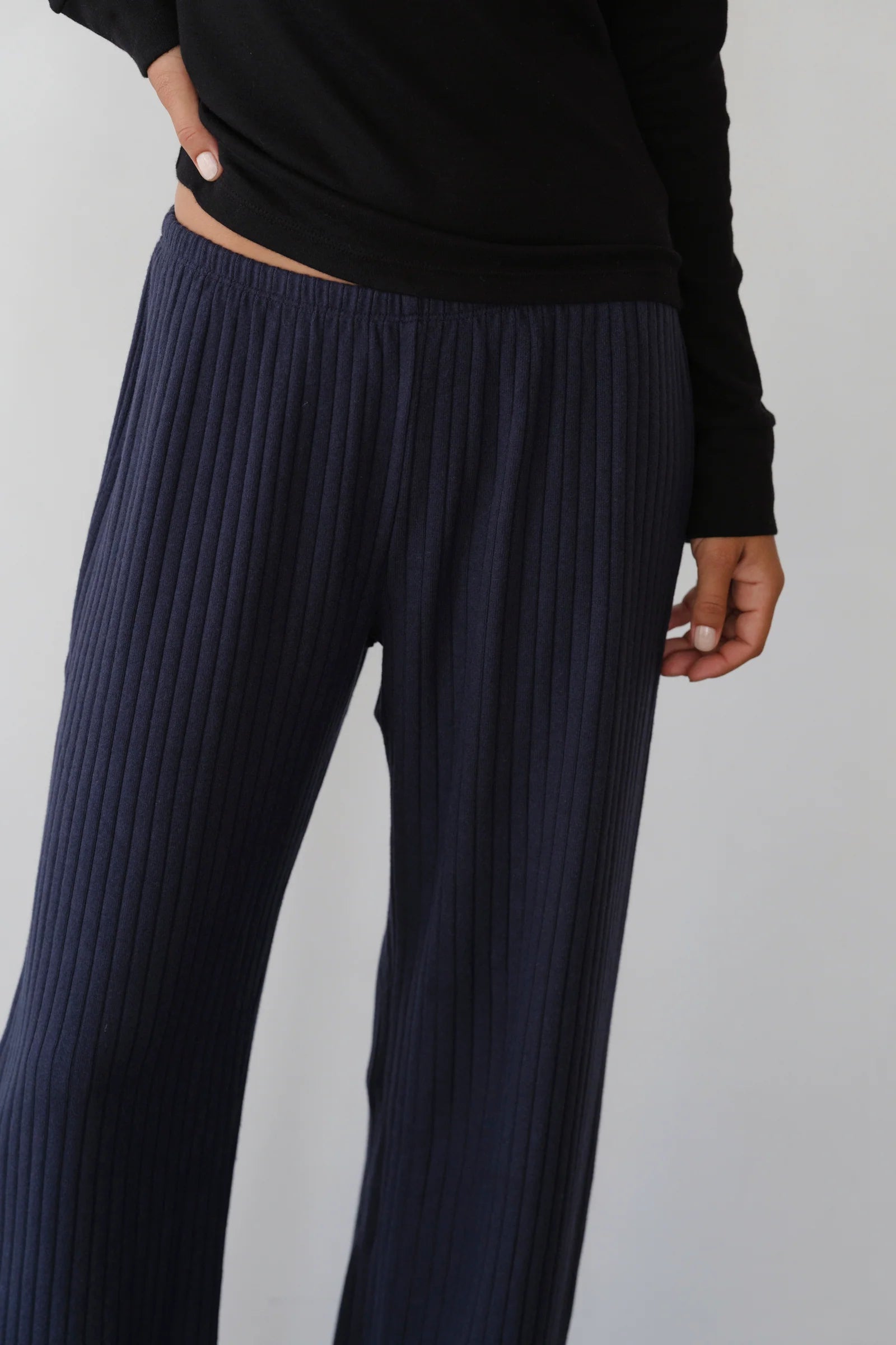 The Sweater Rib Simple Pant - Navy