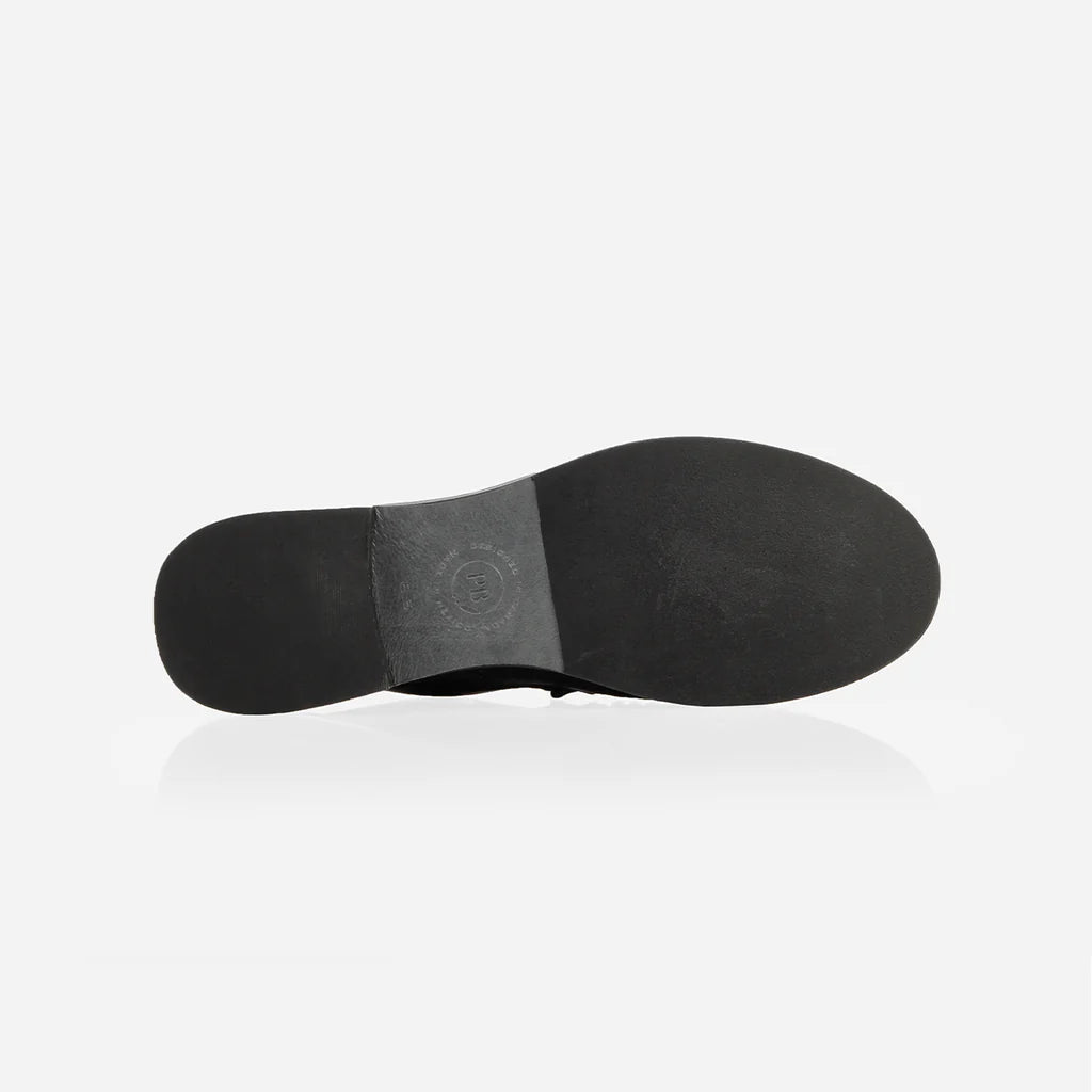 The Laid Back Loafer - Black
