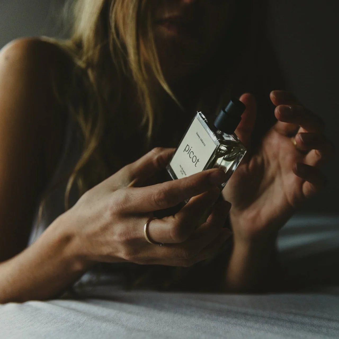 Honey Tobacco Eau De Parfum 30ml glass bottle with matte black lid