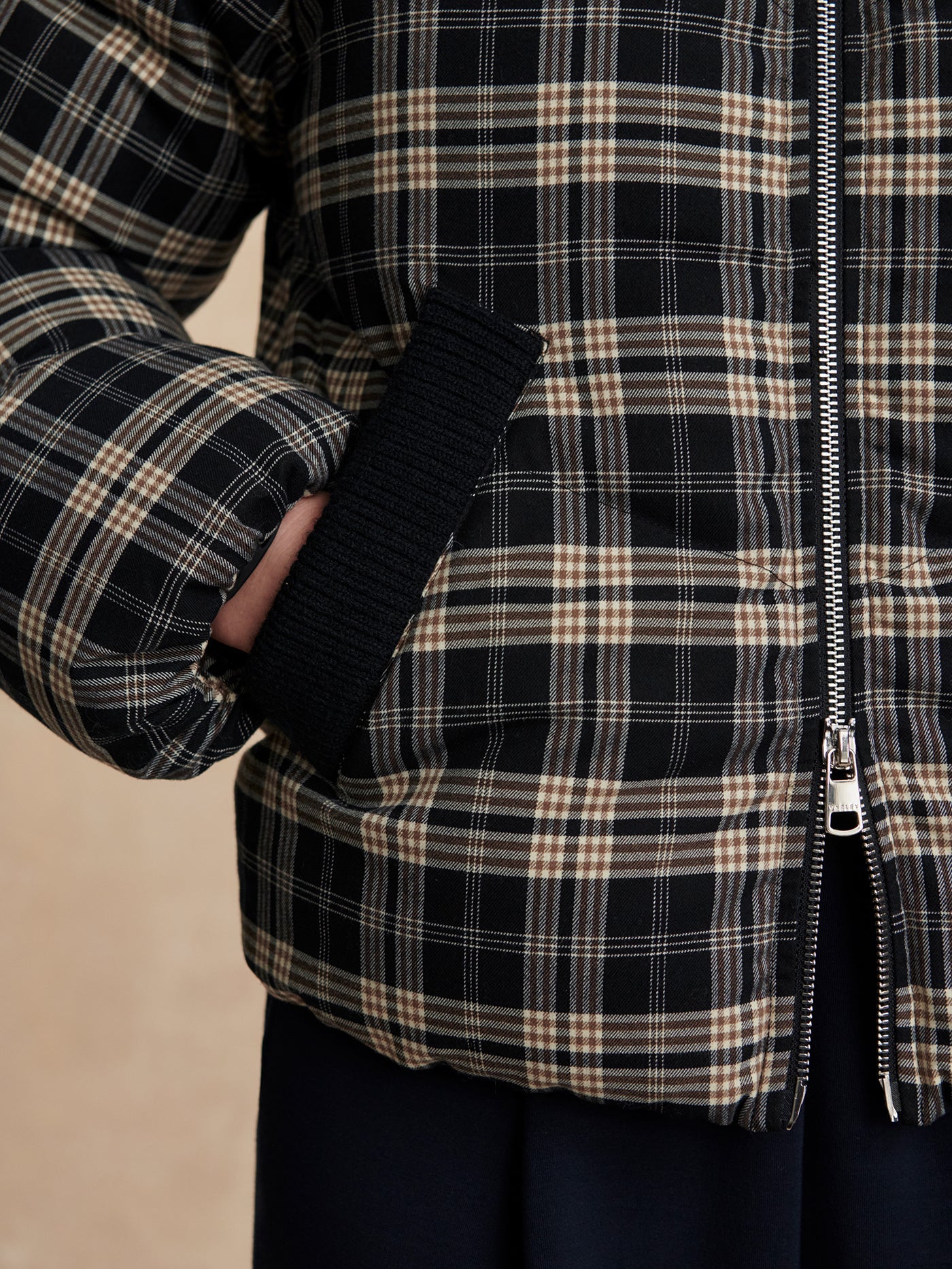 Bryony Short Puffer Jacket - Navy Check