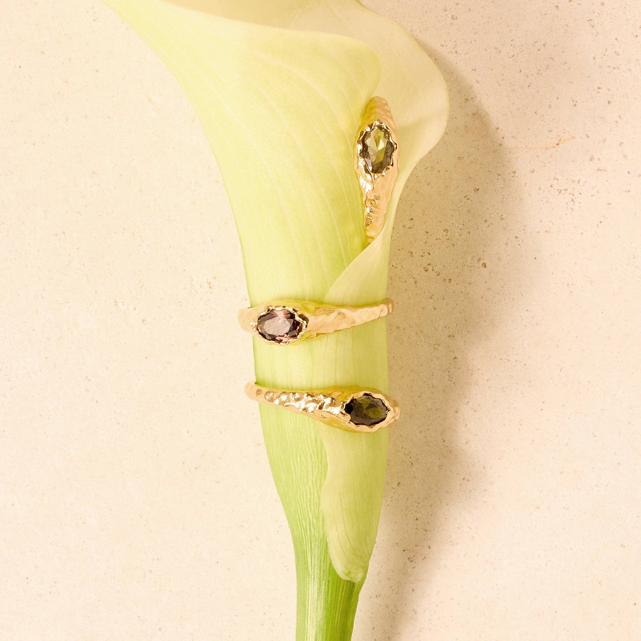 Maria Mini Celadon Ring - Gold