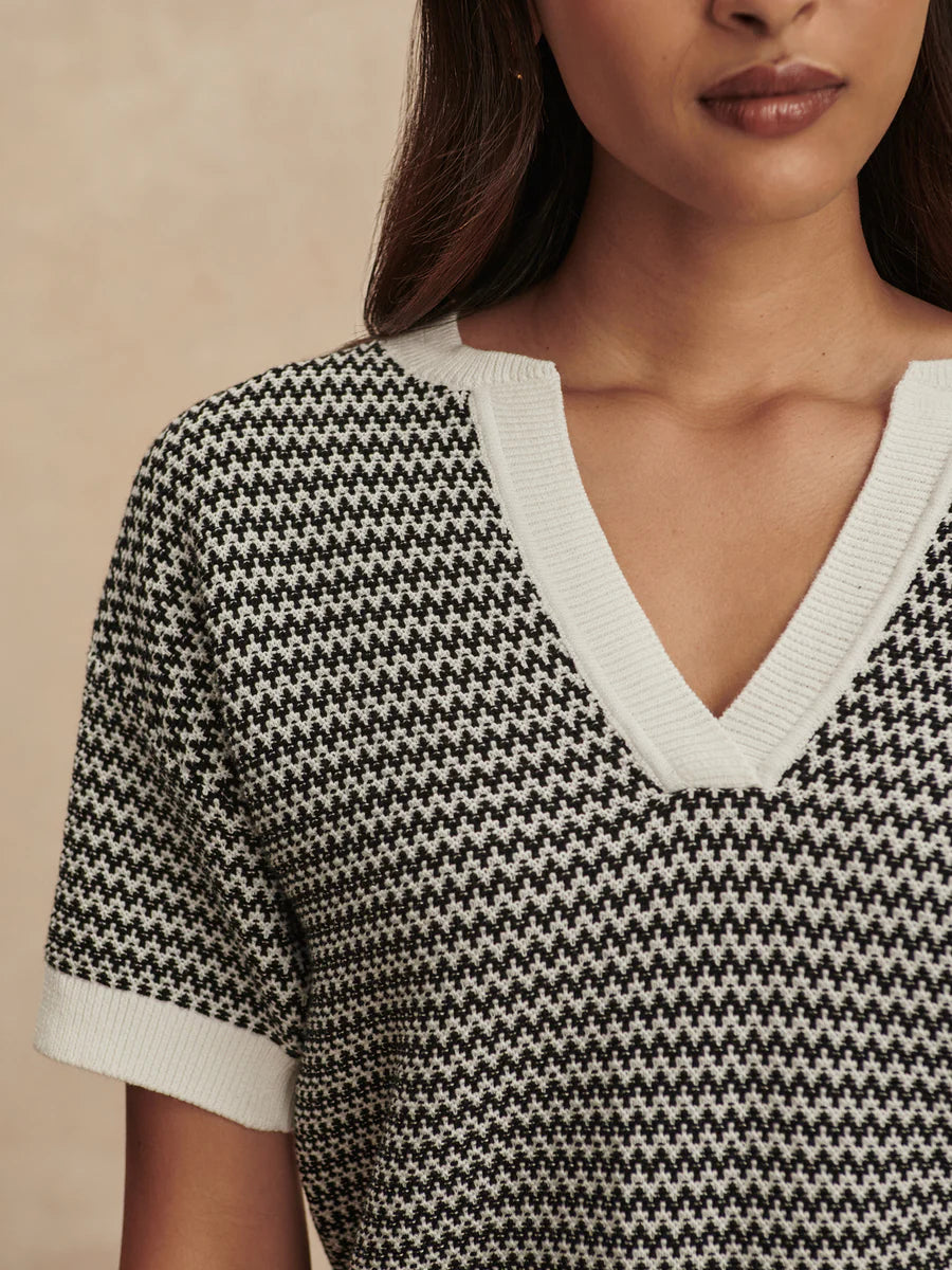 Dora 2.0 Knit Top - Snow White/ Black