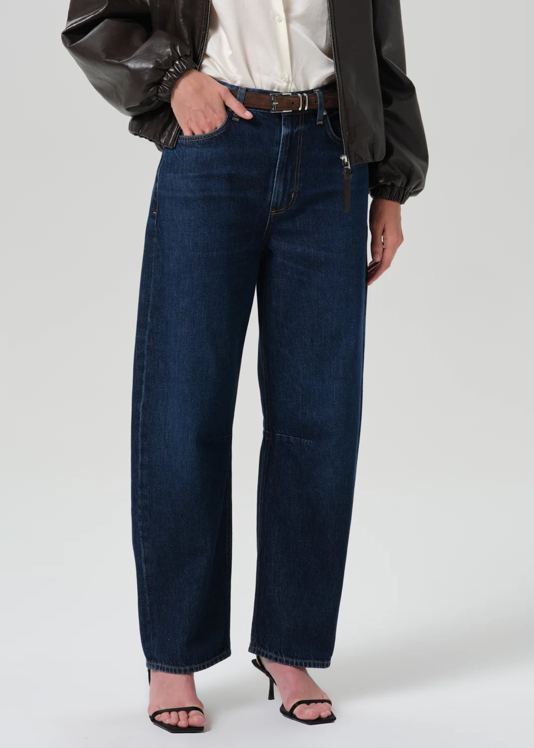 Citizens of Humanity Miro long relaxed straight-leg jeans in Medina light vintage wash.