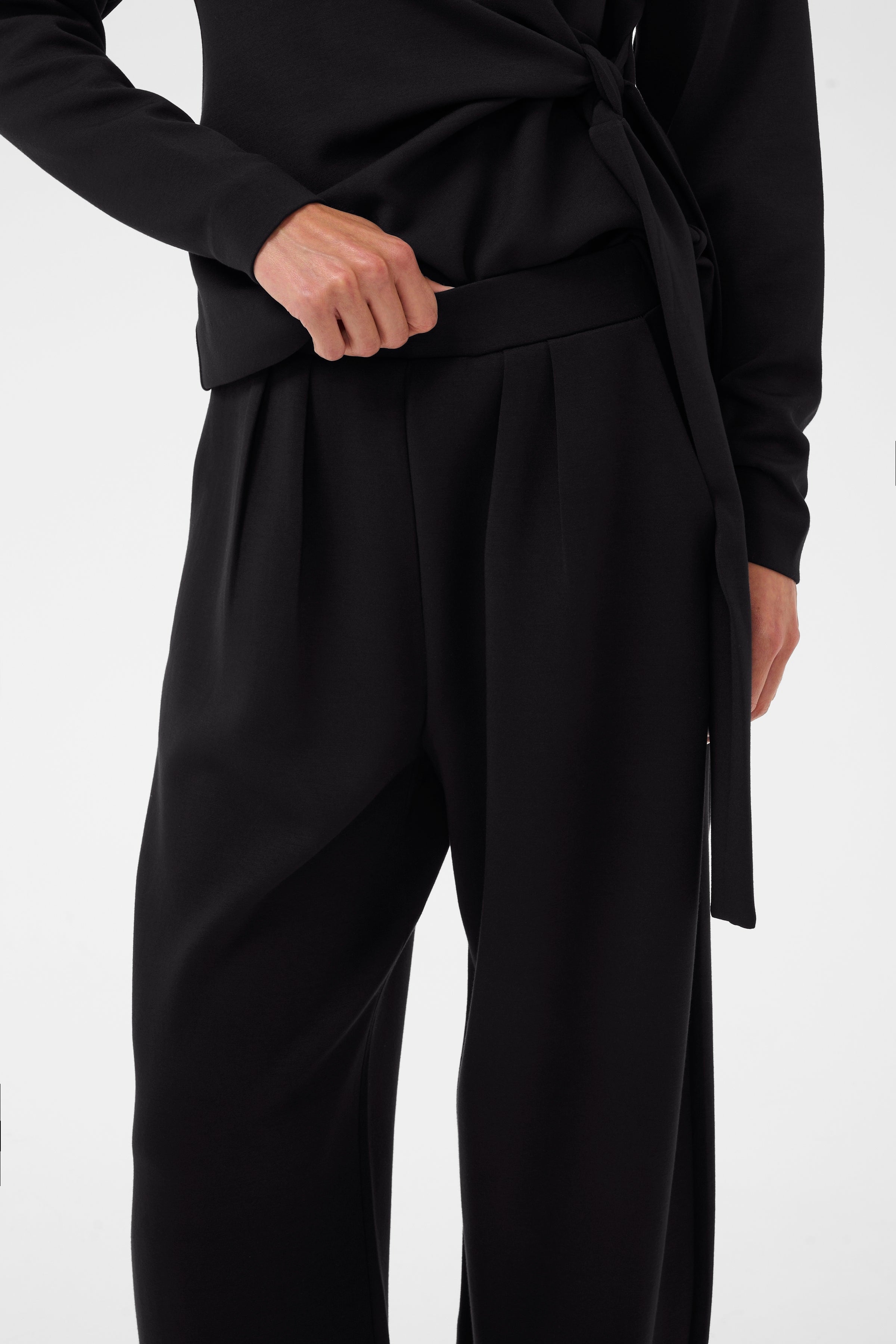 Laicent Pant - Black