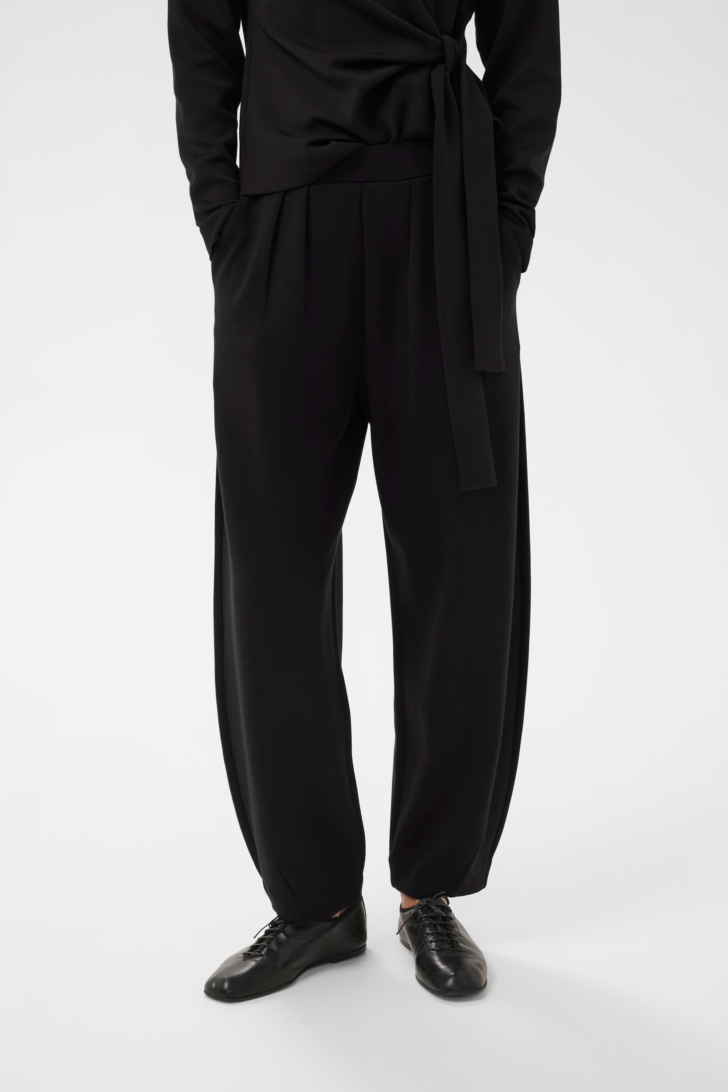 Laicent Pant - Black
