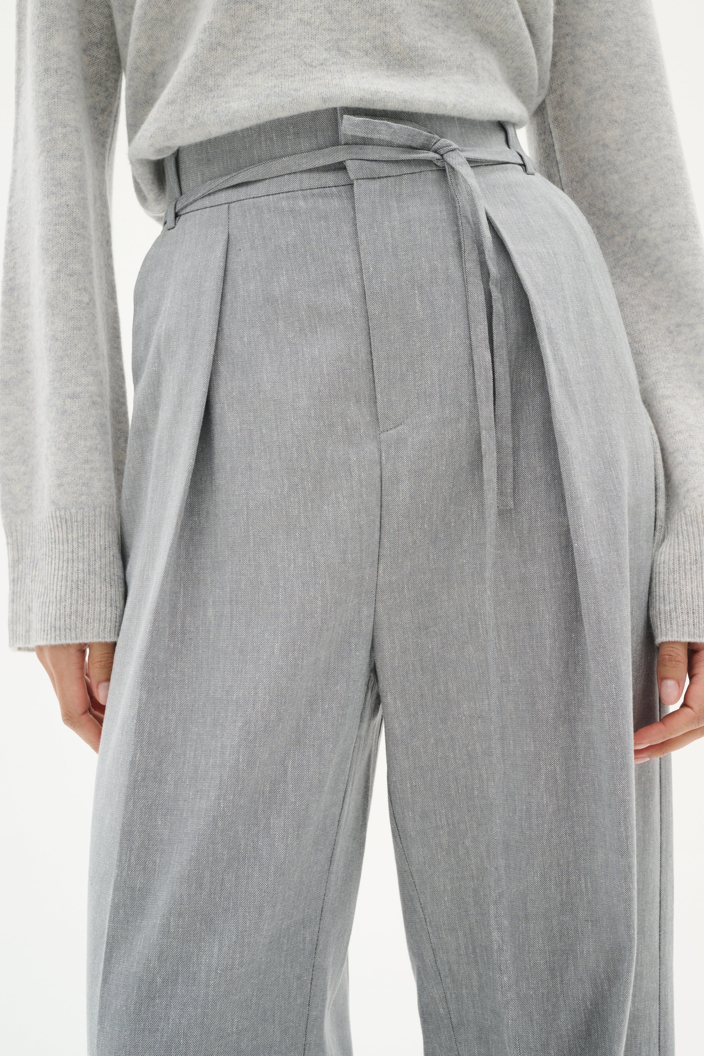 Yan Barrel Pant - Granite