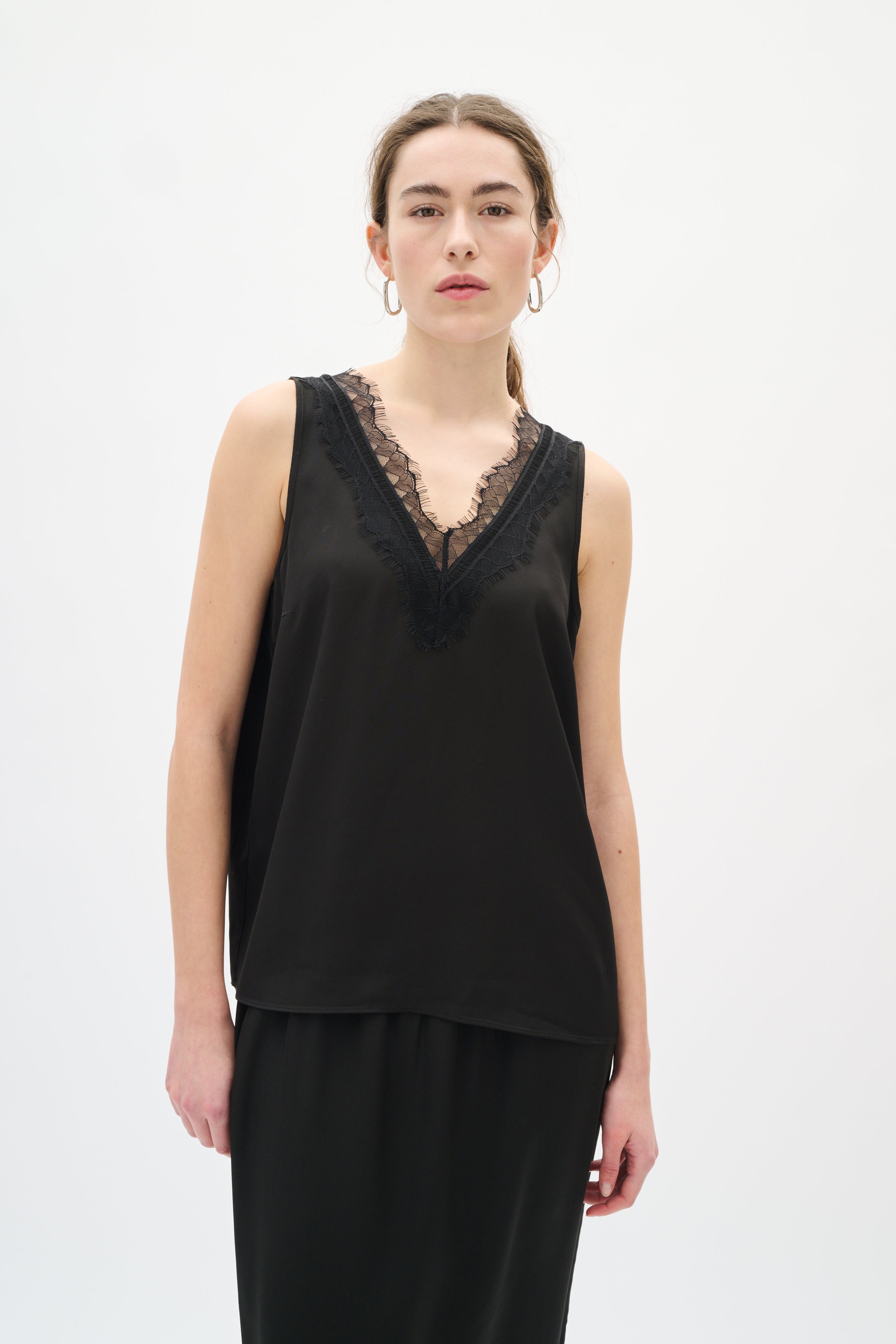 black lace detailing blouse sleeveless 