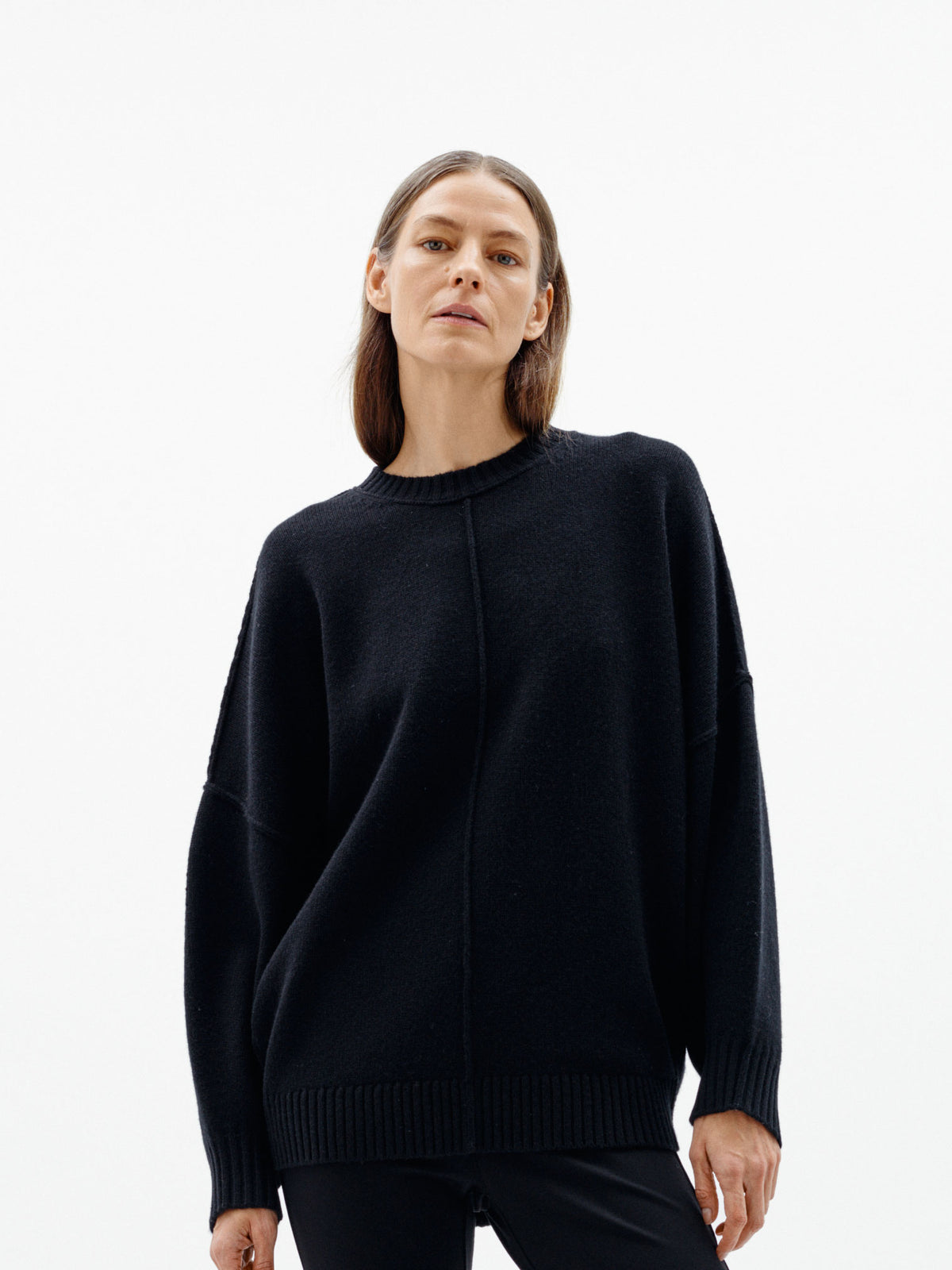 Noom Pullover - Black