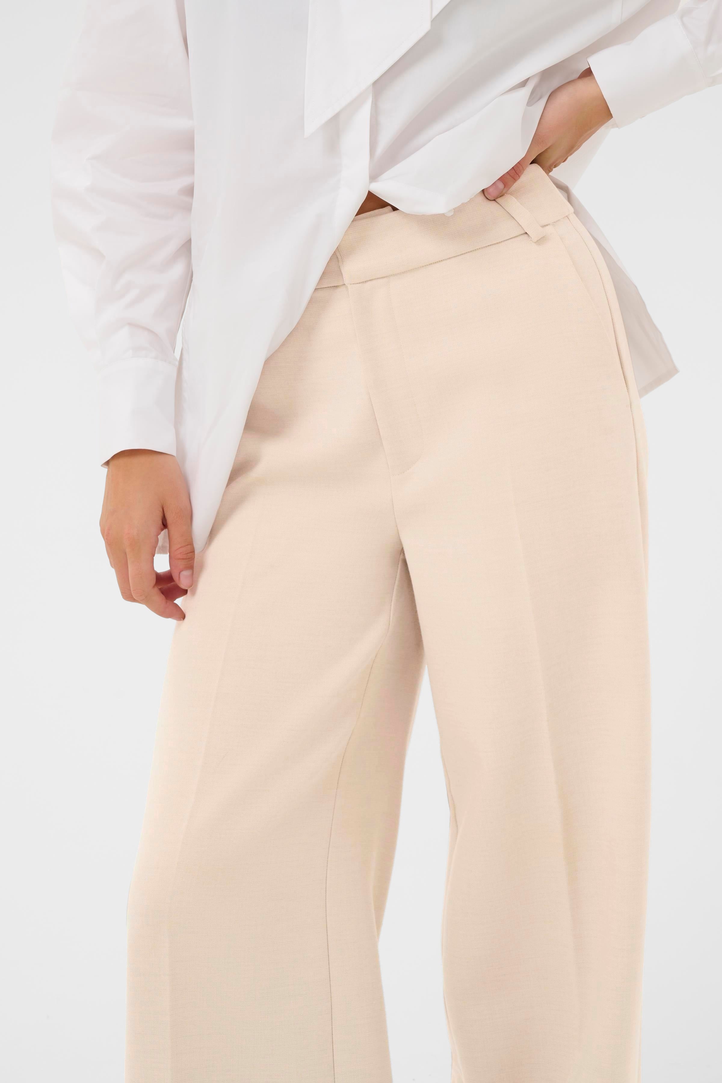 Hollyn Trouser - Ecru