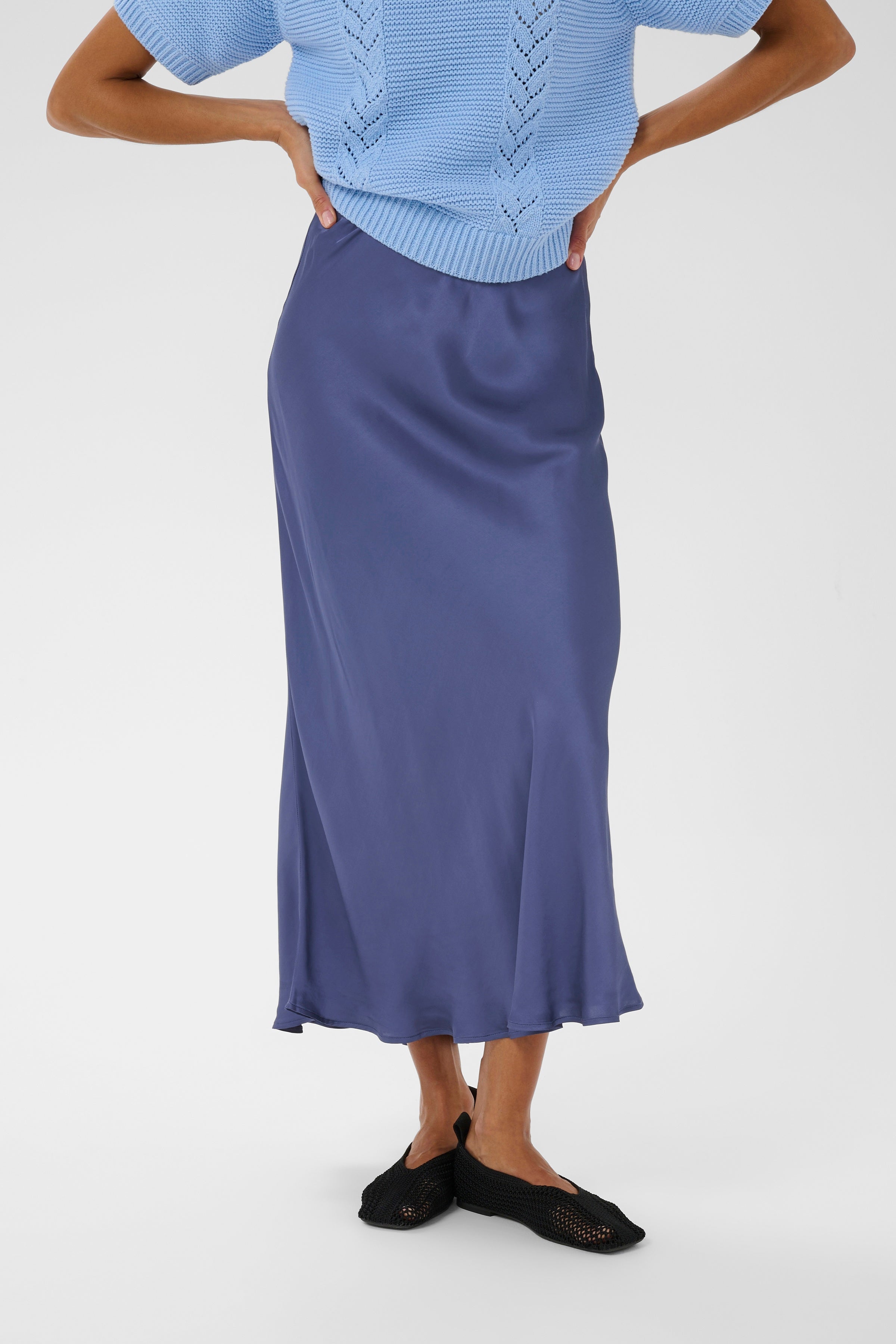 Laurina Midi Skirt - Navy | Slim Fit Elastic Waist Skirt
