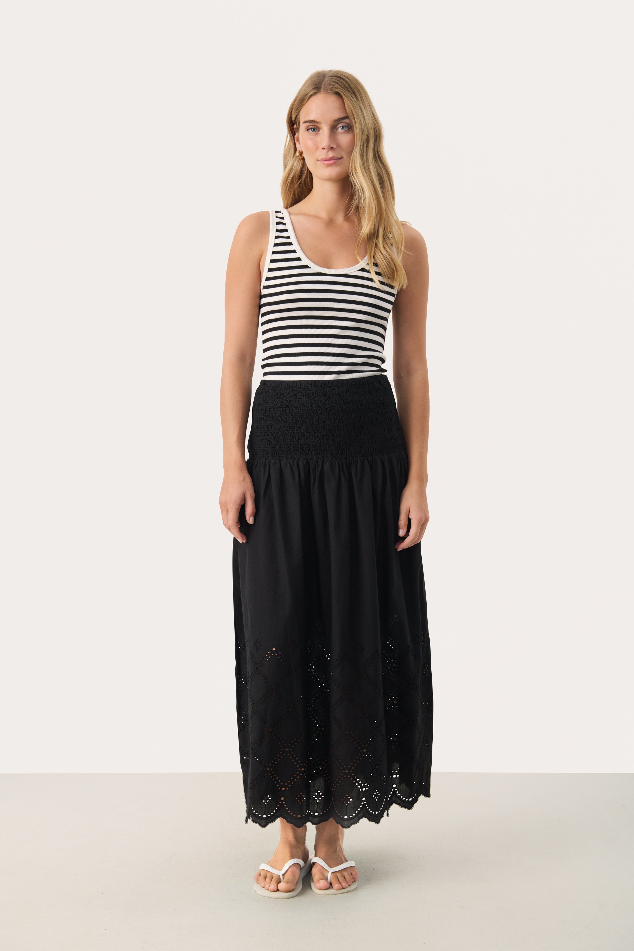 Radinka Skirt - Black