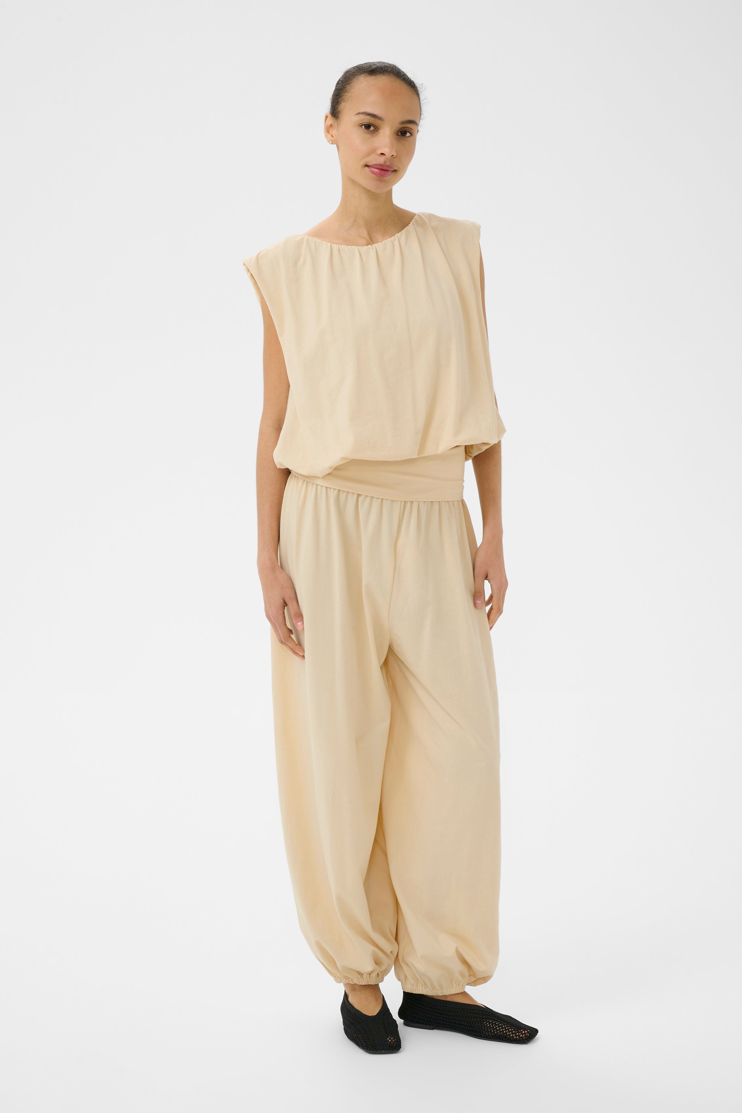 Part Two BeritePW loose wide-leg cotton trousers in Sandshell cream with a high waistband and elastic gathered ankles.