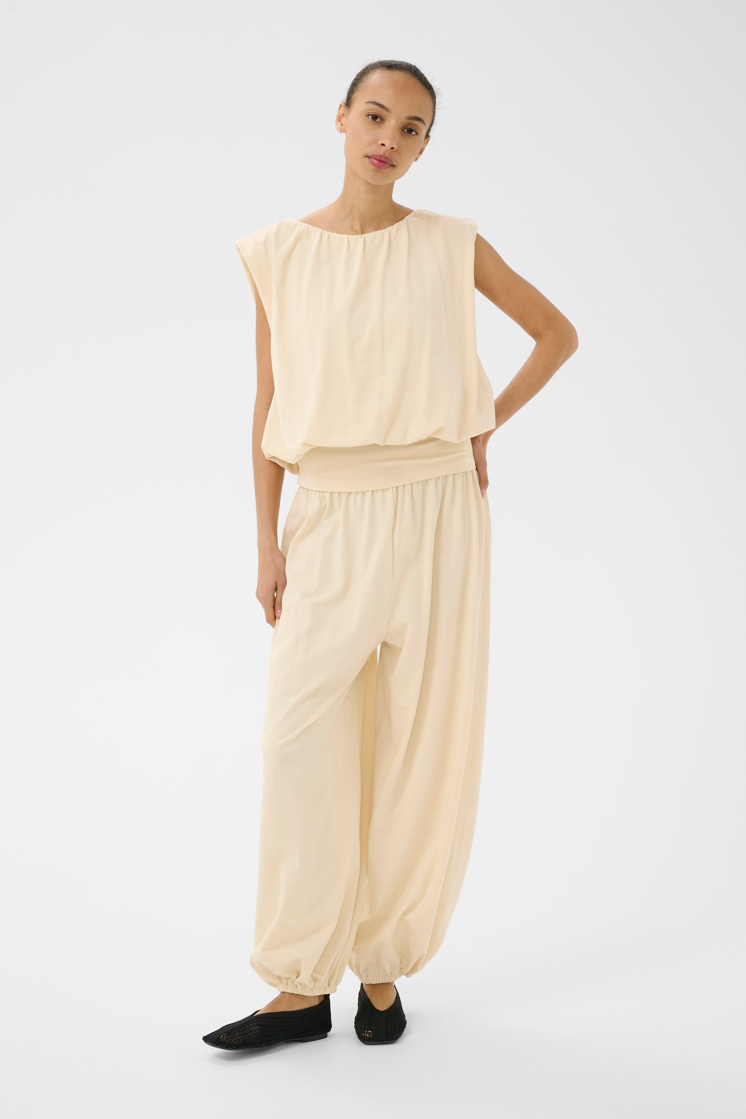 Berthine Top - Sandshell