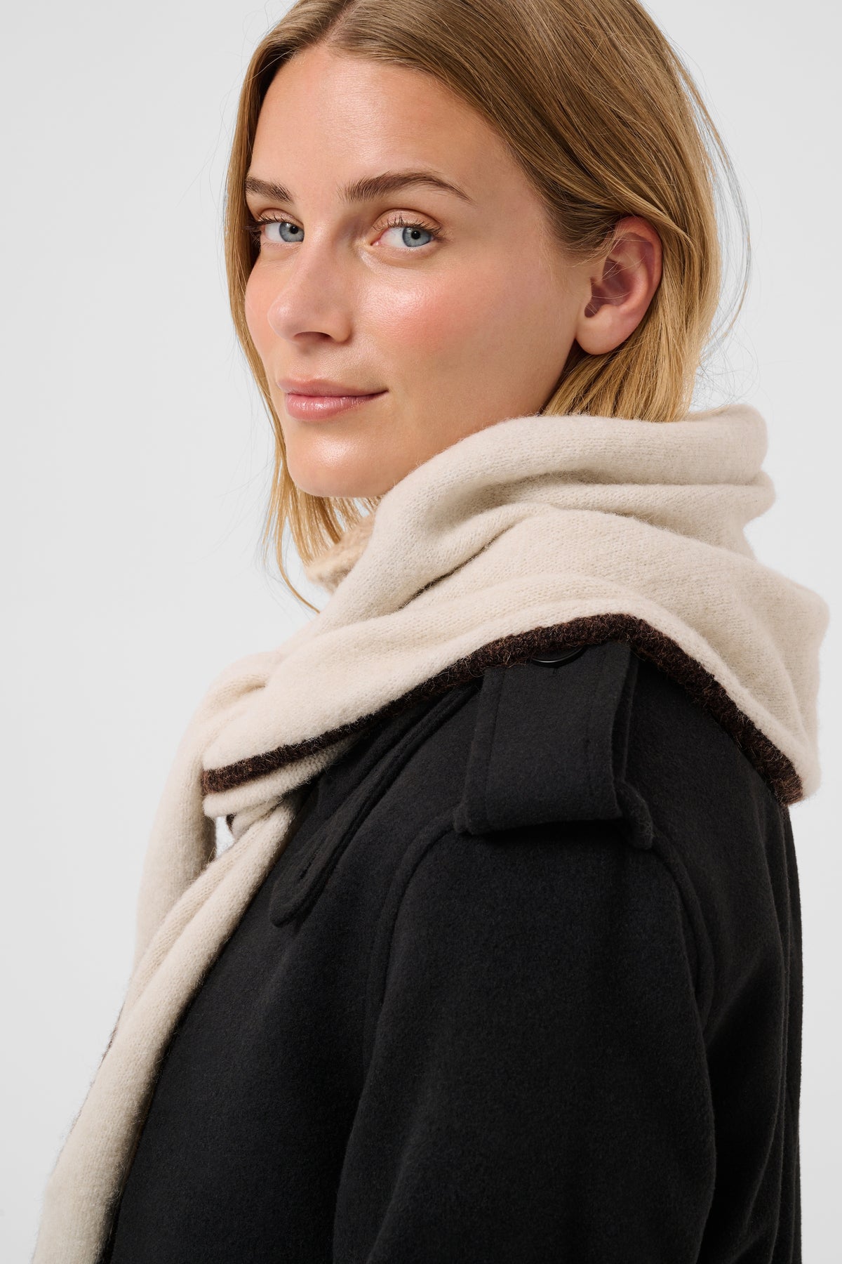 Cimya Scarf - French Oak