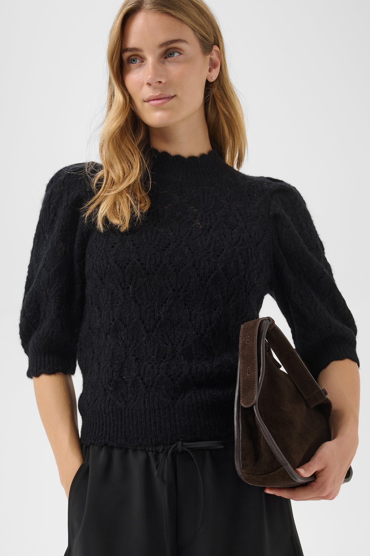 Dorthie Pullover - Black