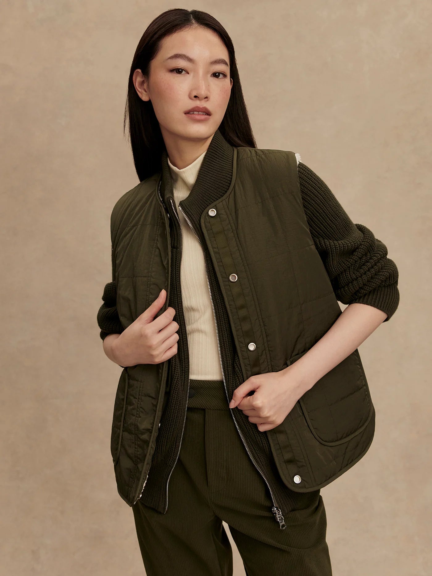 Audrea Reversible Gilet - Sandshell/ Forest Night