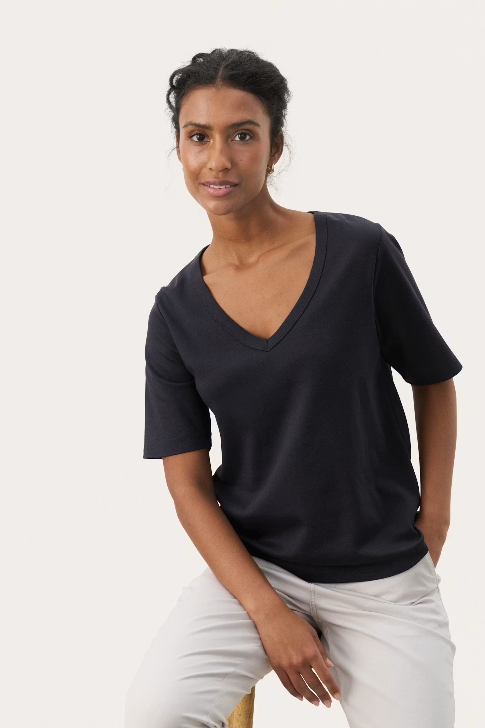 Ratansa T-shirt - Dark Navy