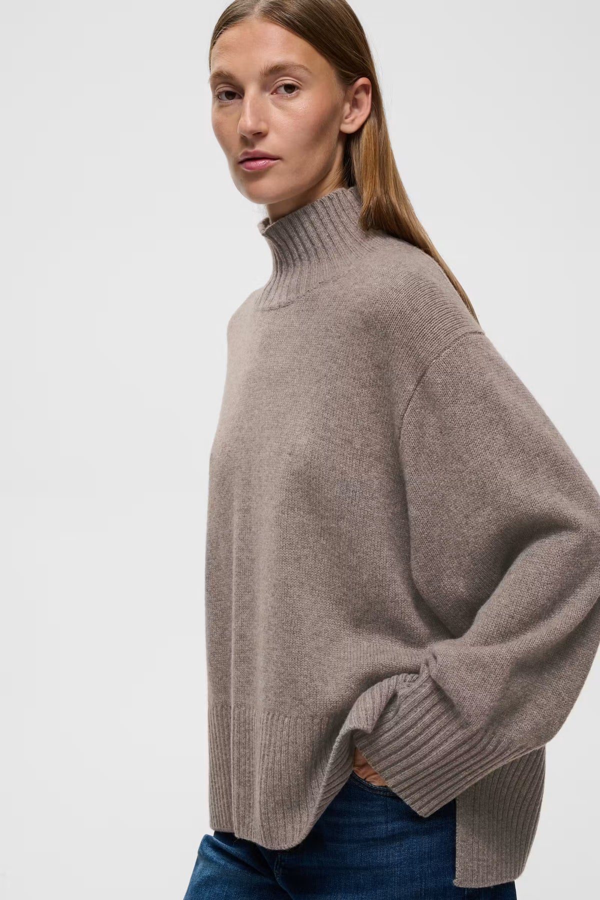 Geal Pullover - Cinder Melange