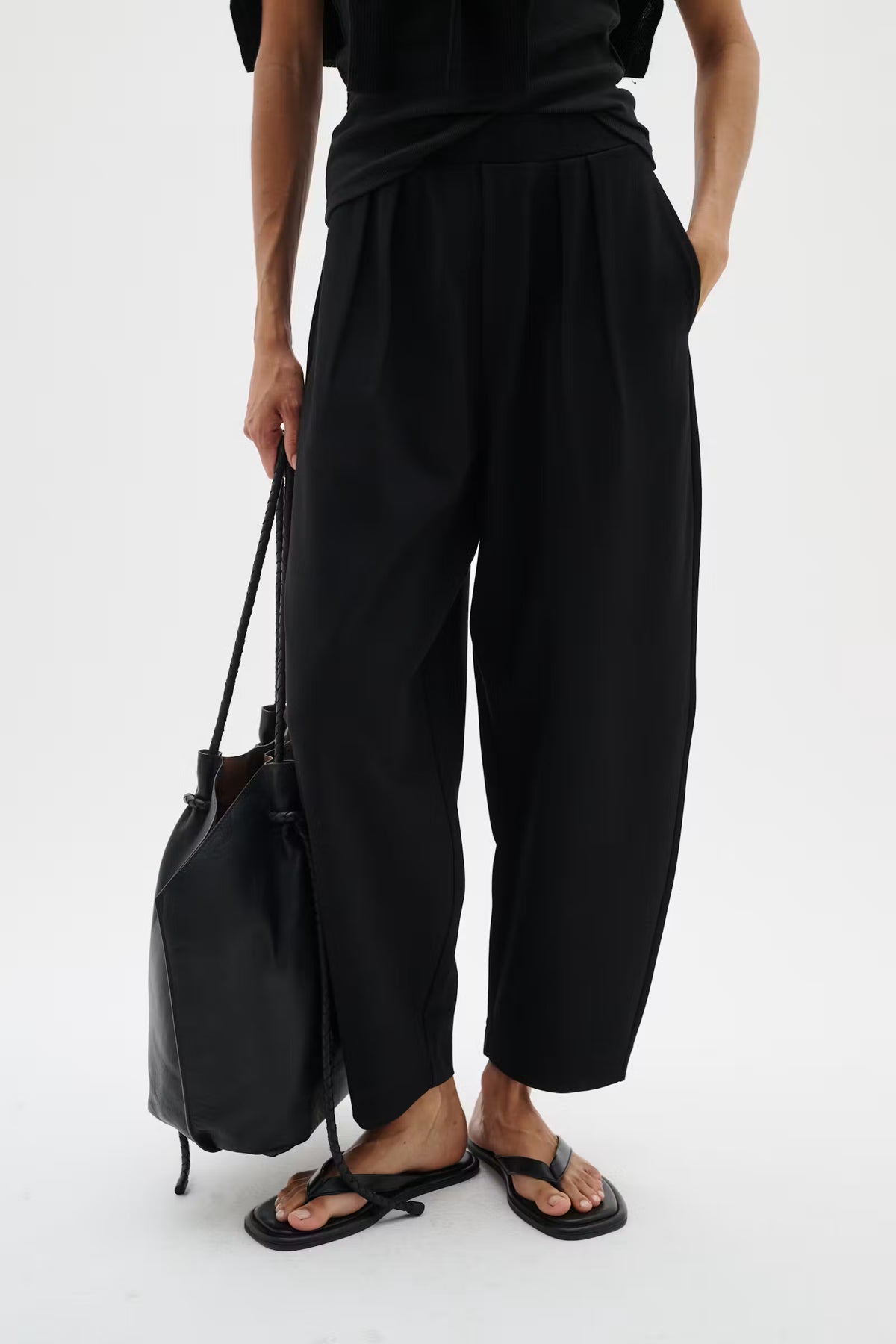 Pannie Barrel Trouser - Black