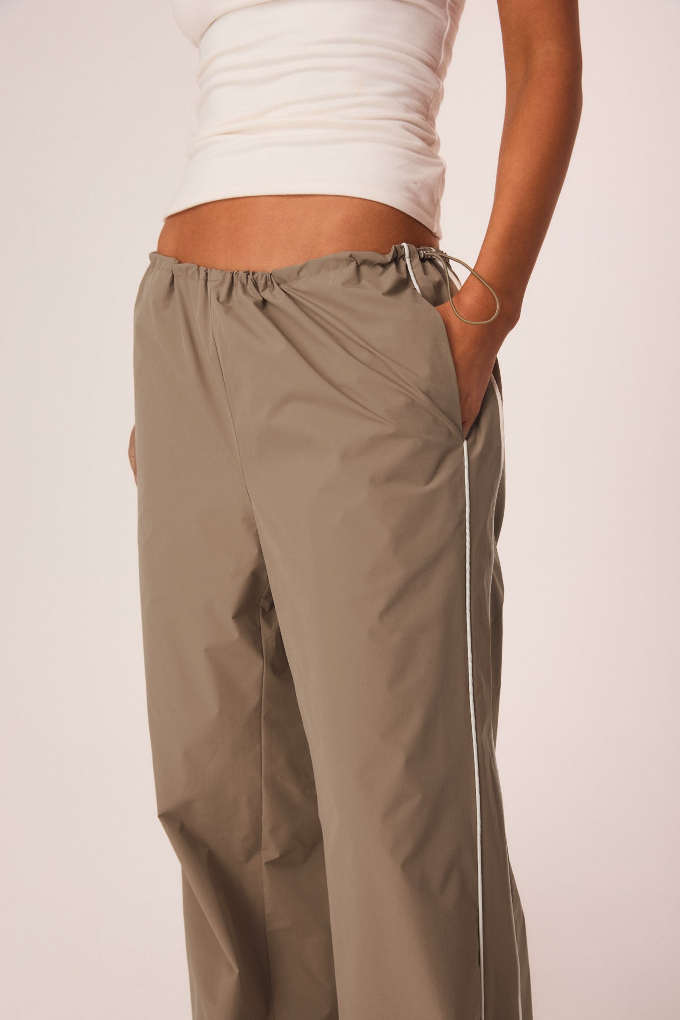 Arden Pants – Khaki