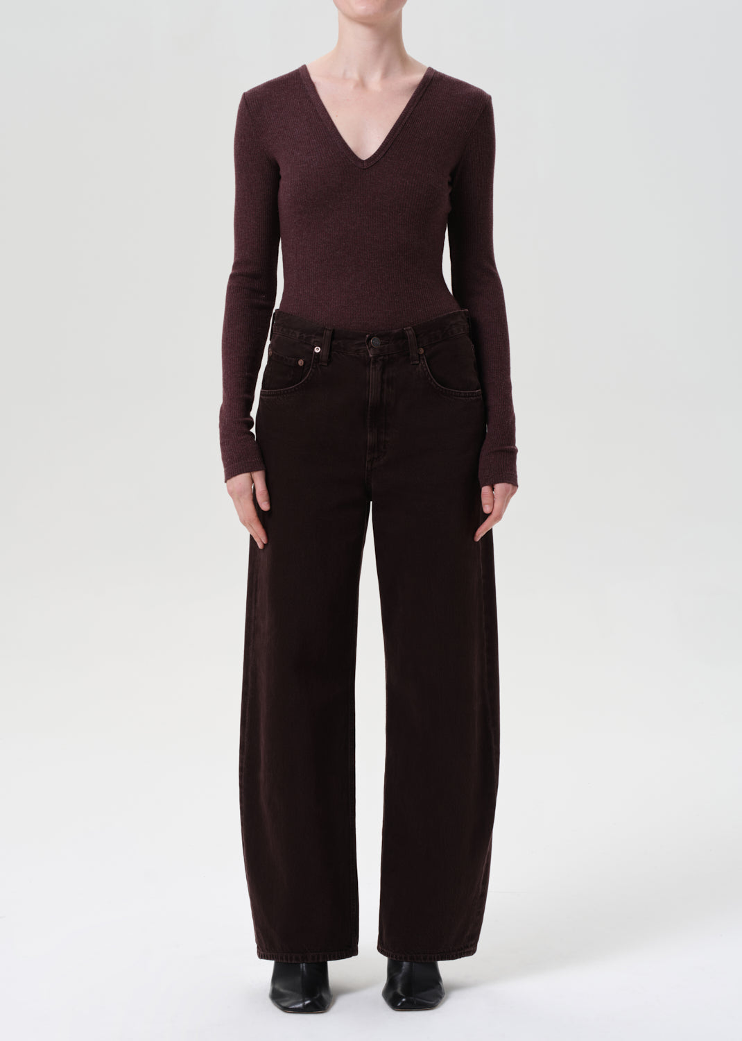 Regenerative Cotton brown curve denim jeans