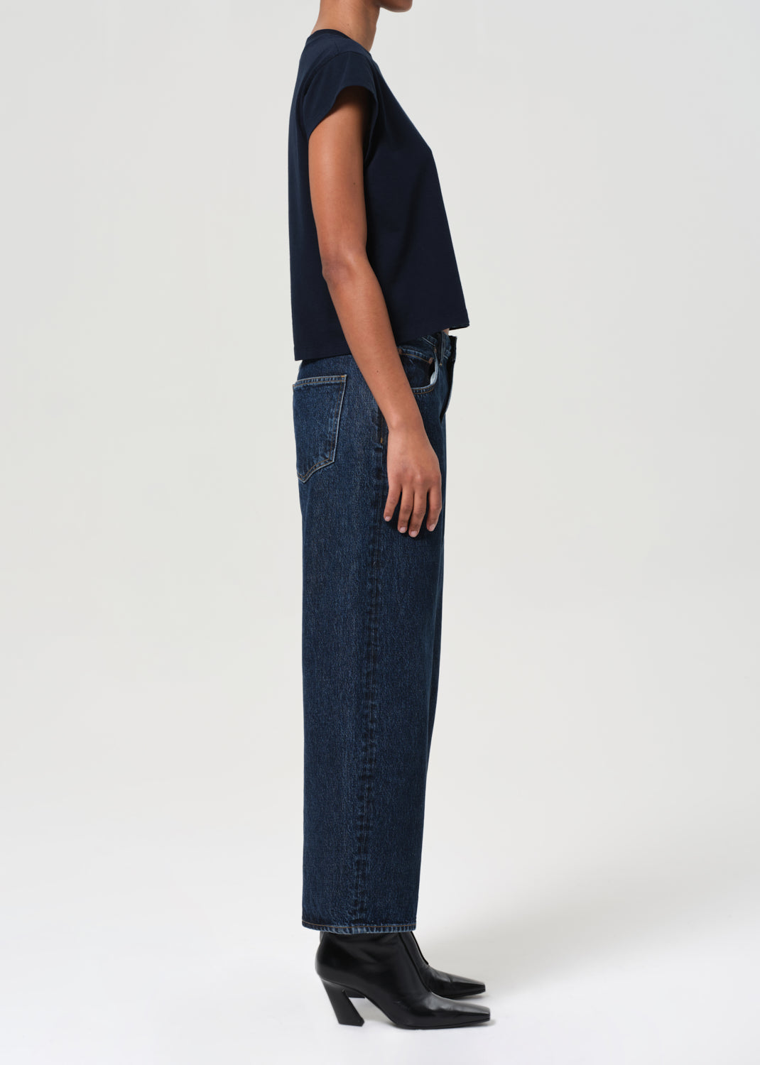 Low Curve Jean Crop - Pendulum