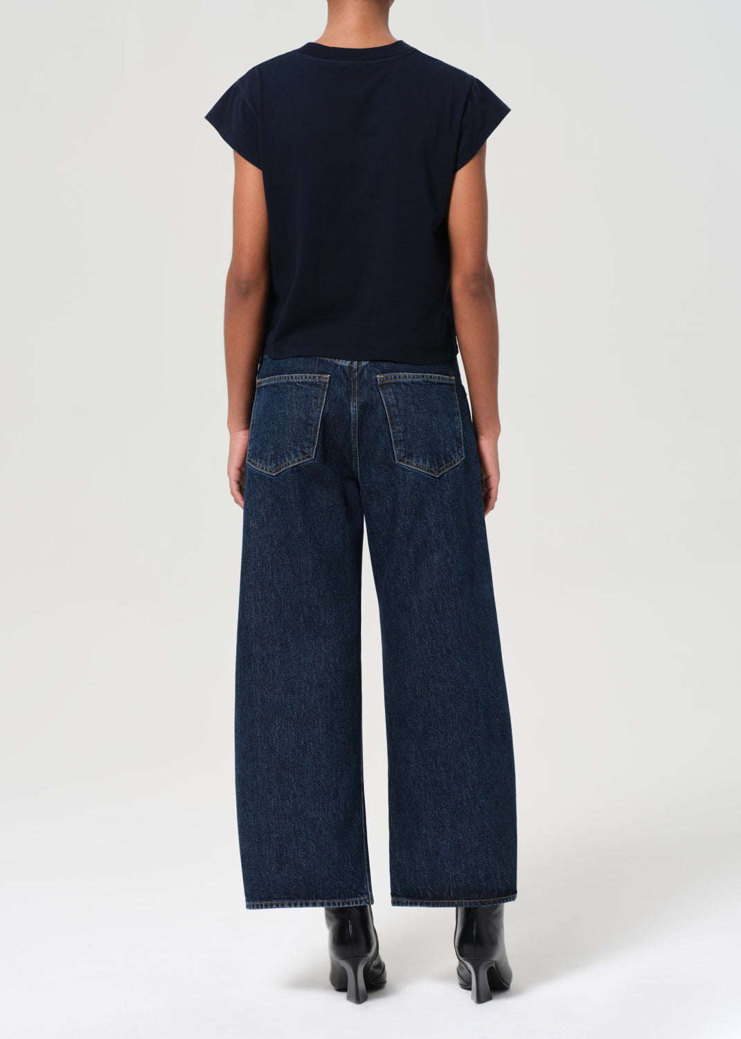 Low Curve Jean Crop - Pendulum