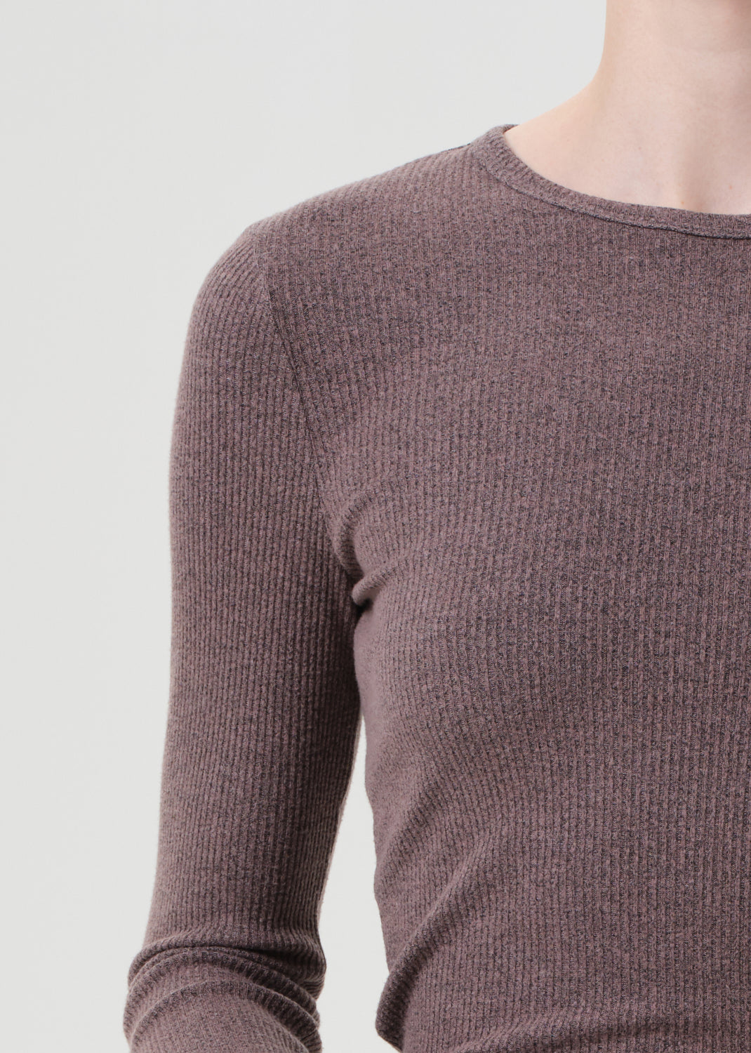 Delphi Slim Tee - Ceramic