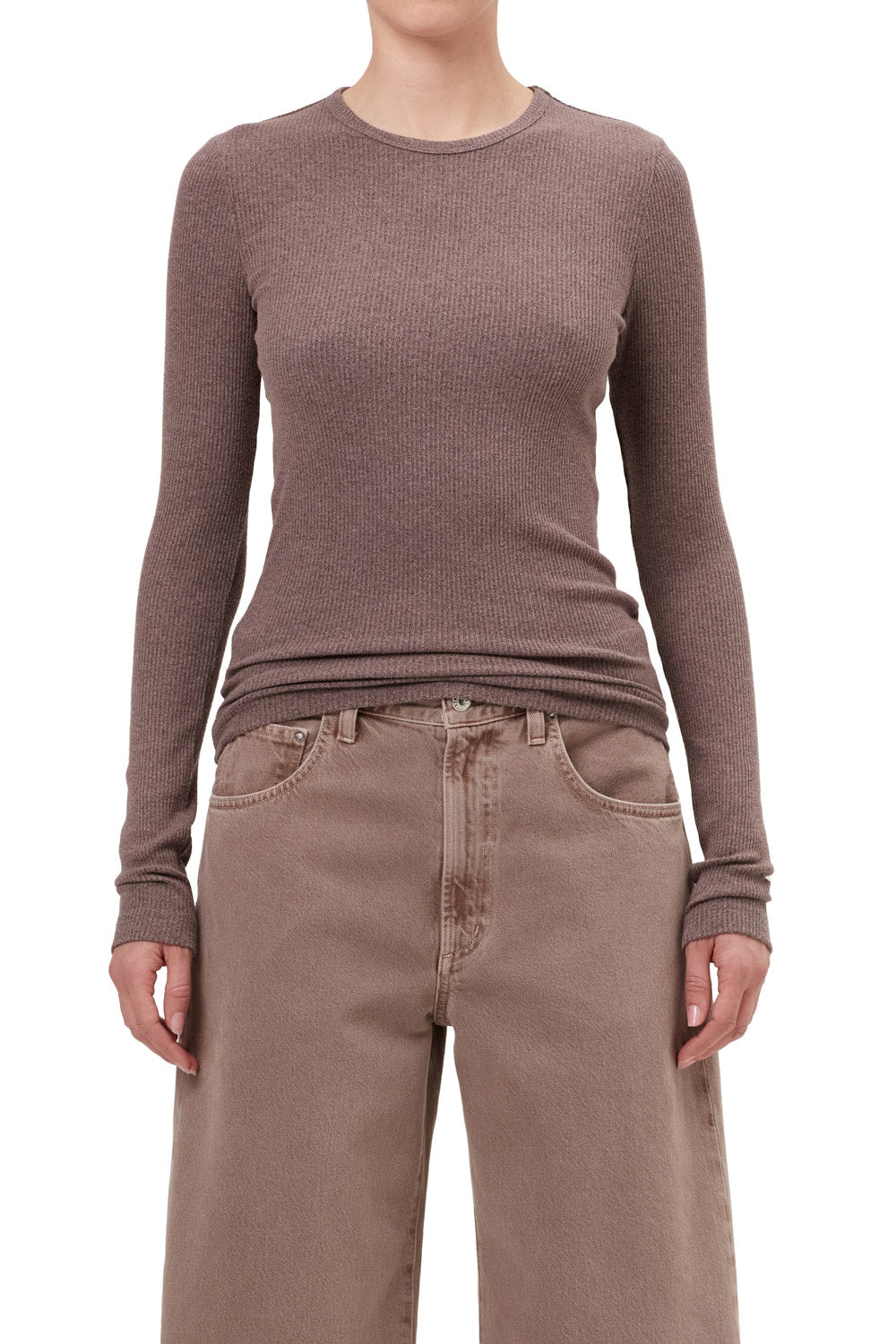 fitted long sleeve crewneck t-shirt 