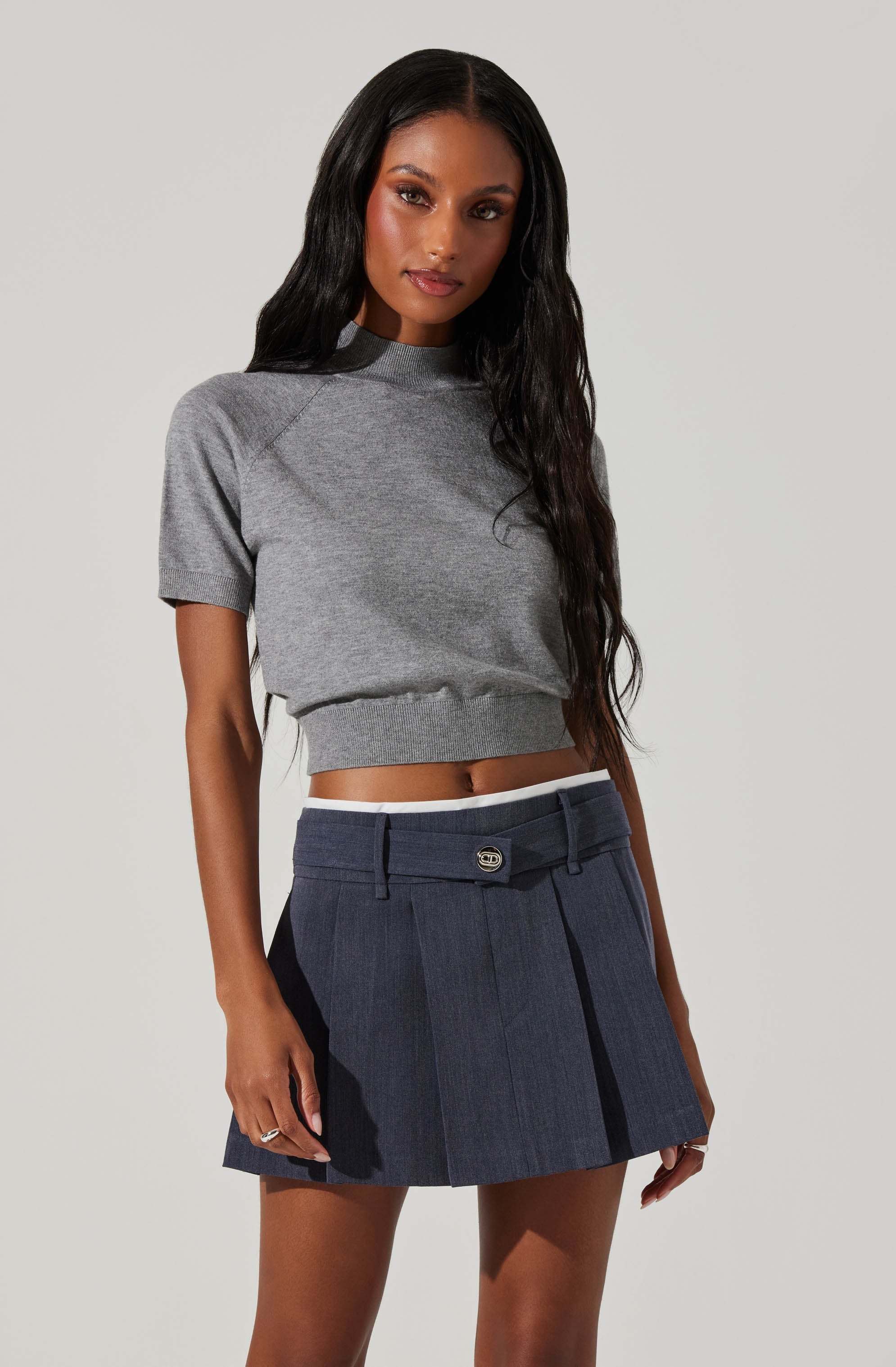 Larine Cropped Mock Neck Sweater - Grey