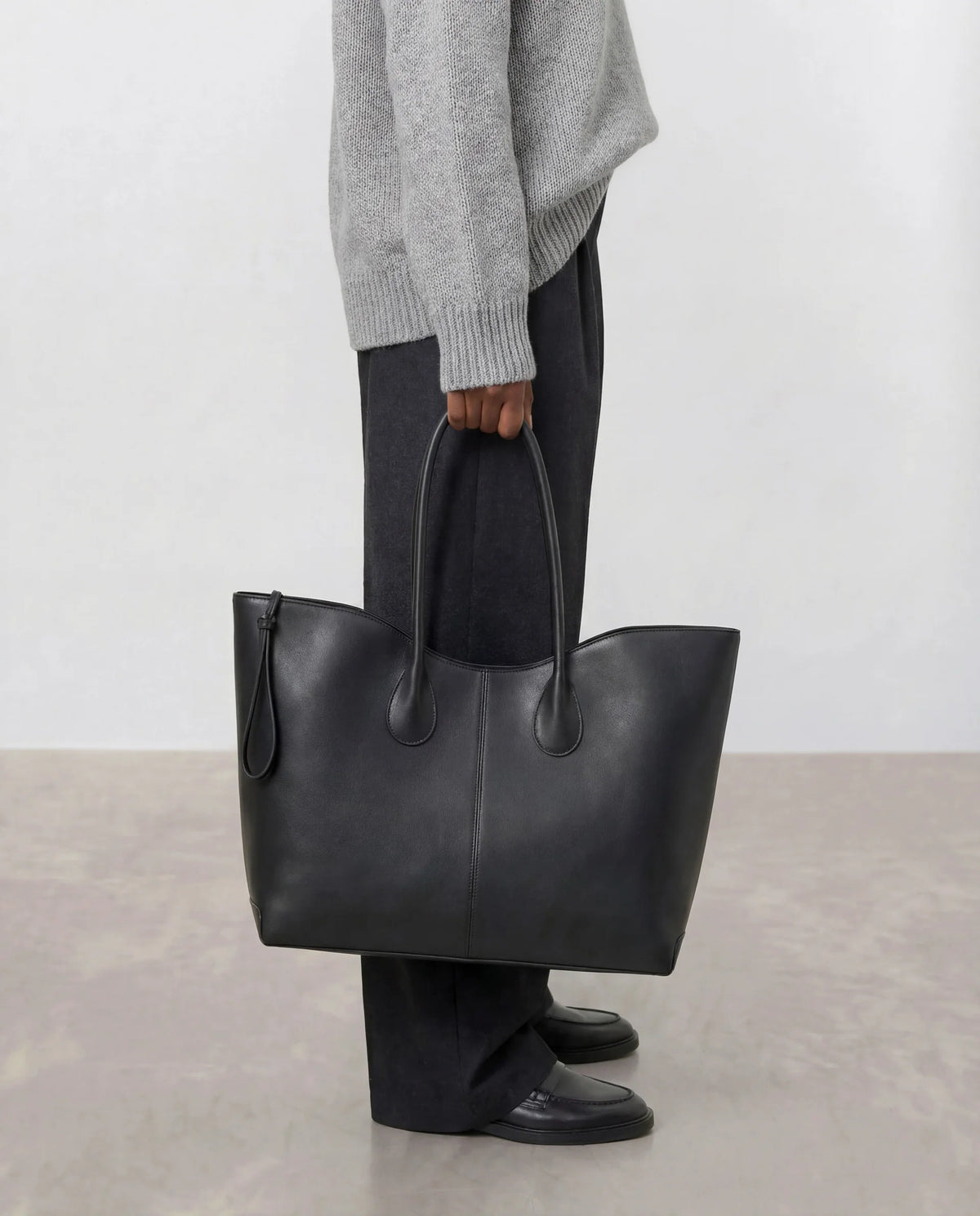 Gaia Tote Bag Leather - Black