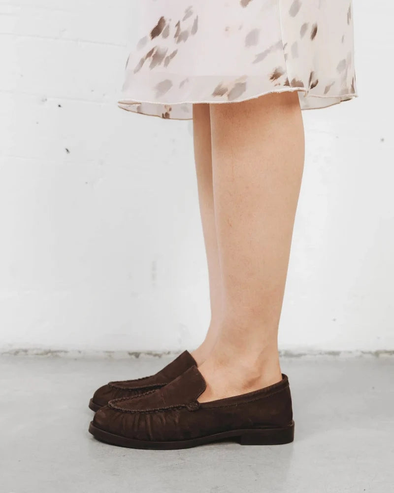 The Laid Back Loafer - Cocoa Plum