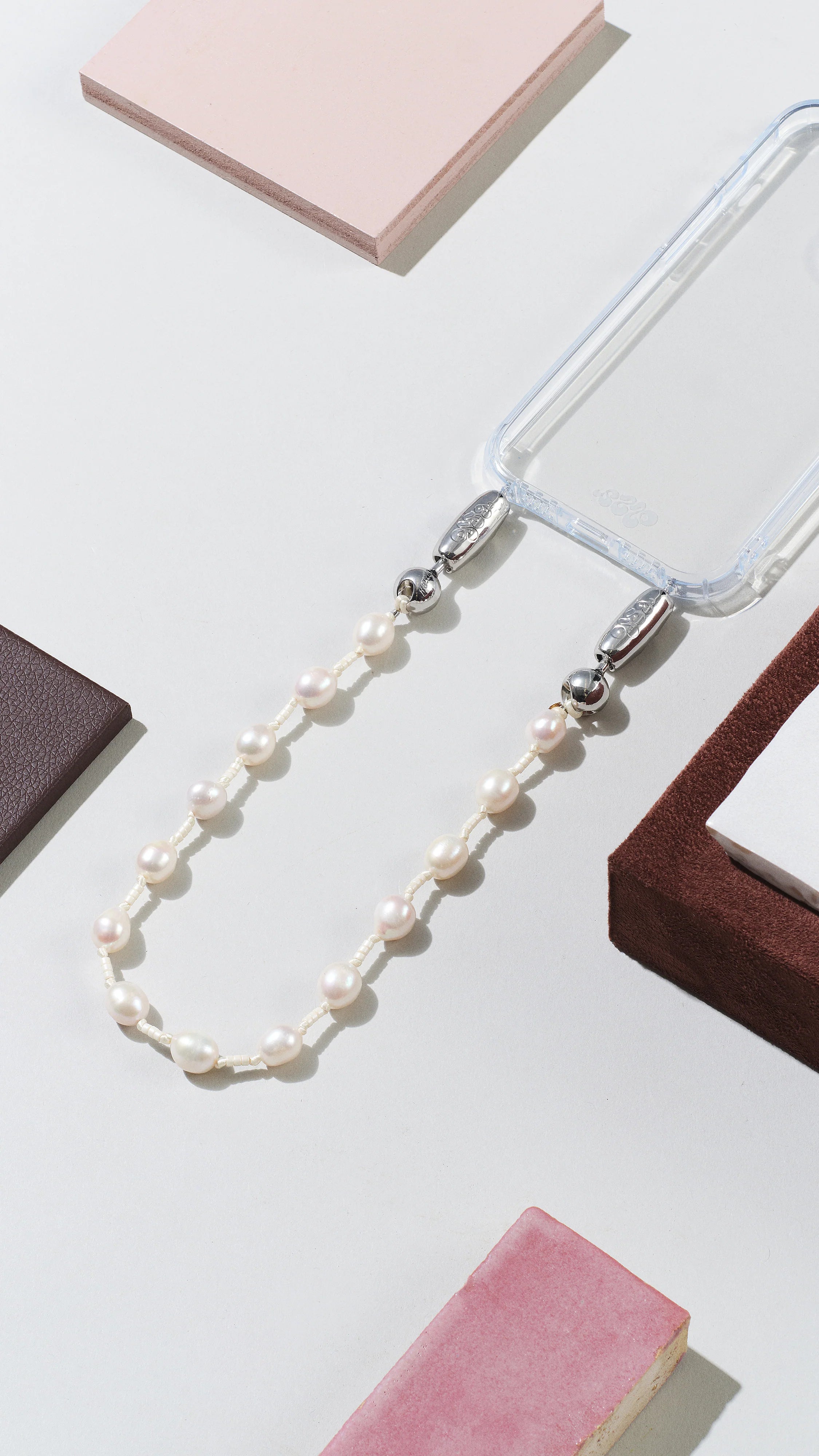 Pearl Wristlet – Pearl