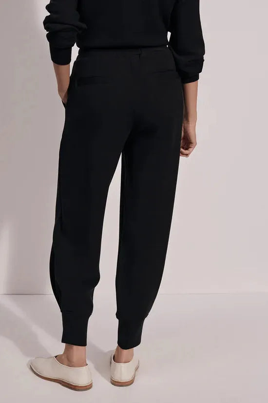 The Relaxed Pant 27.5" - Black