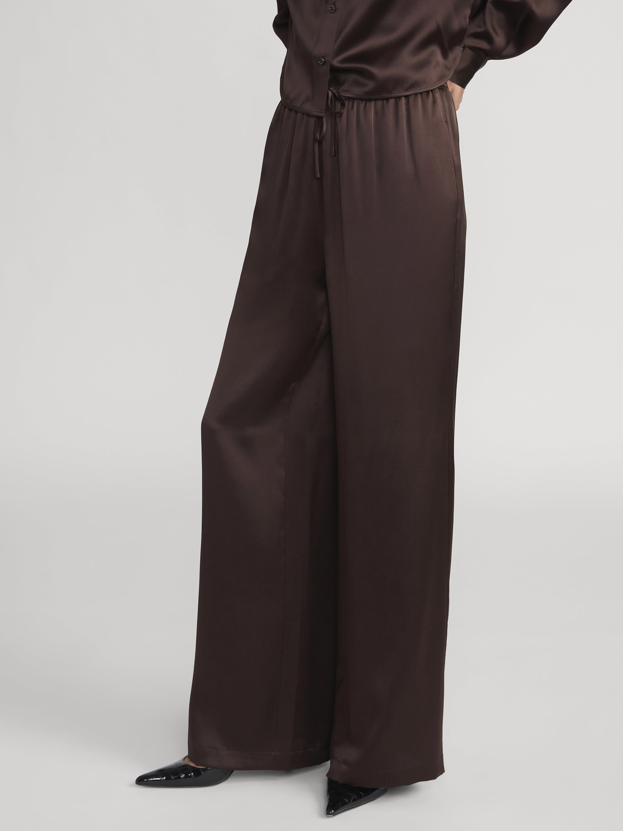 The Silk Lounge Pant - Americano