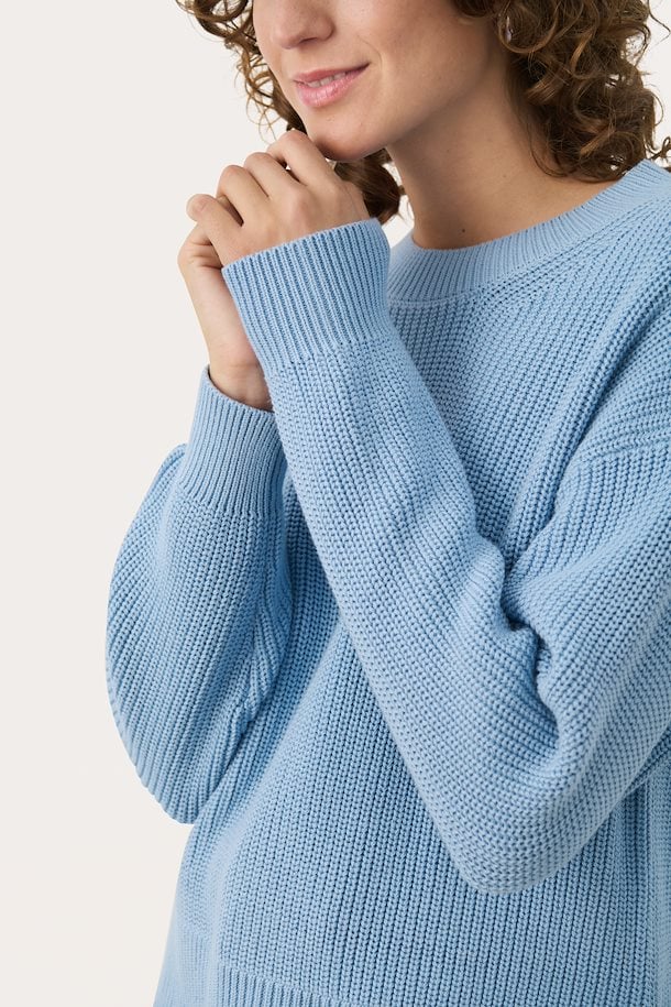 Luma Pullover - Soft Chambray